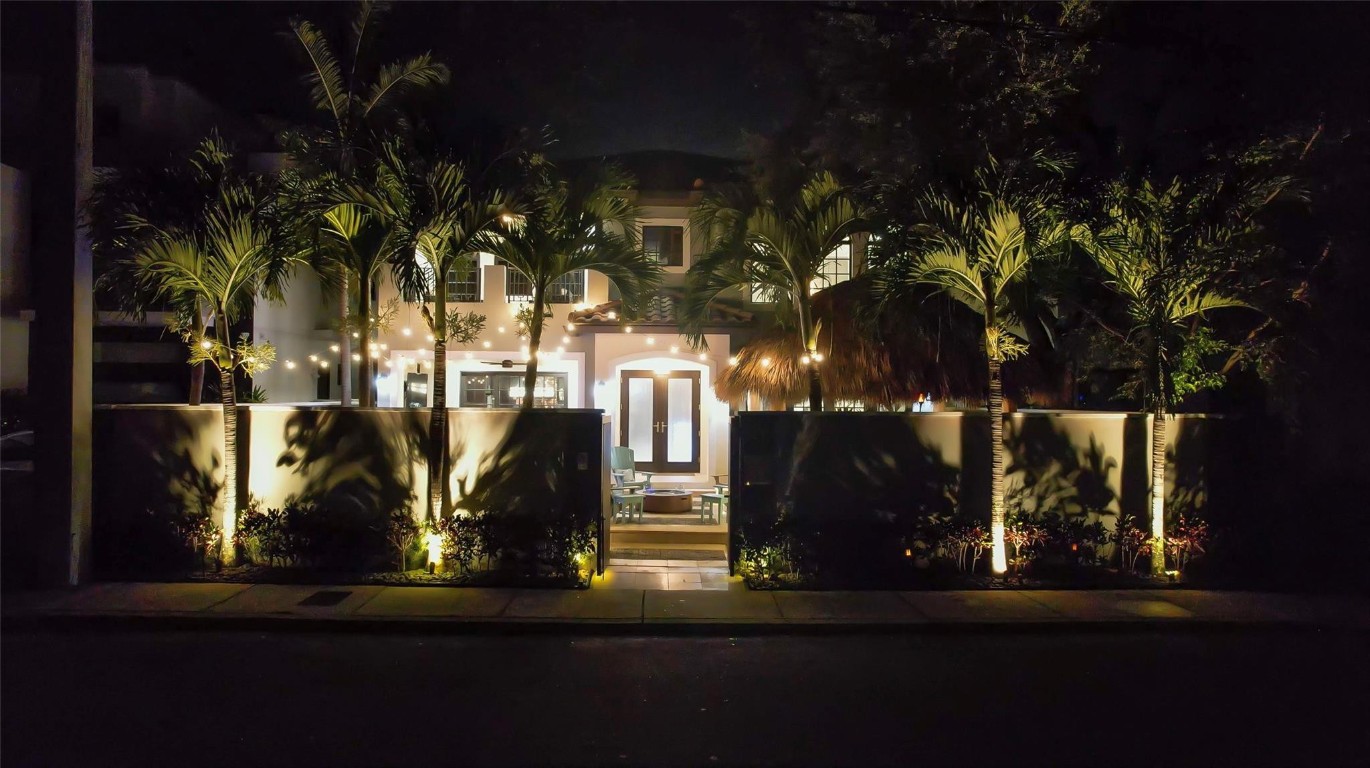 1404 SE 2nd Fort Lauderdale, FL 33301