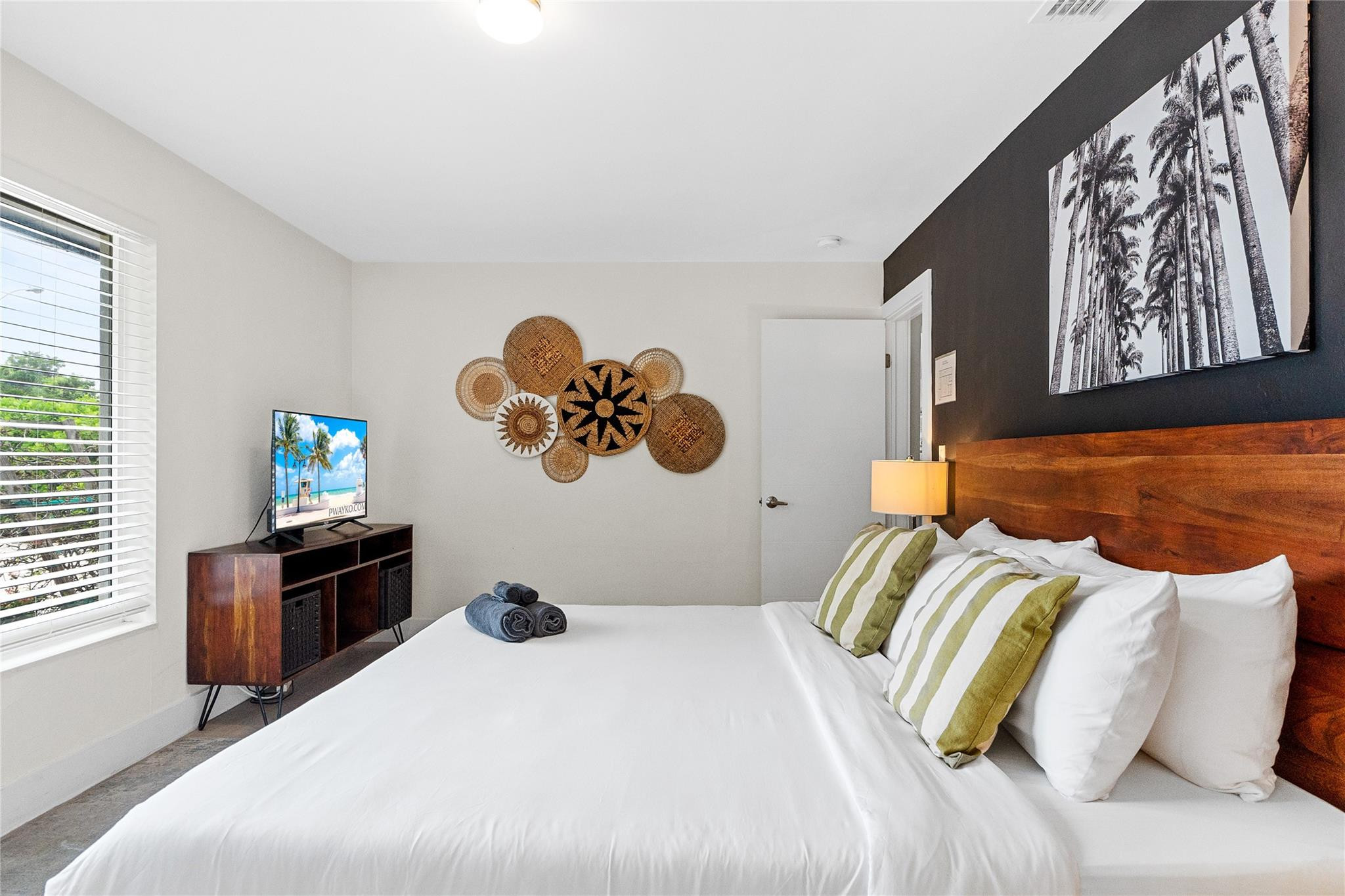 2621 NE 20th Pompano Beach, FL 33064