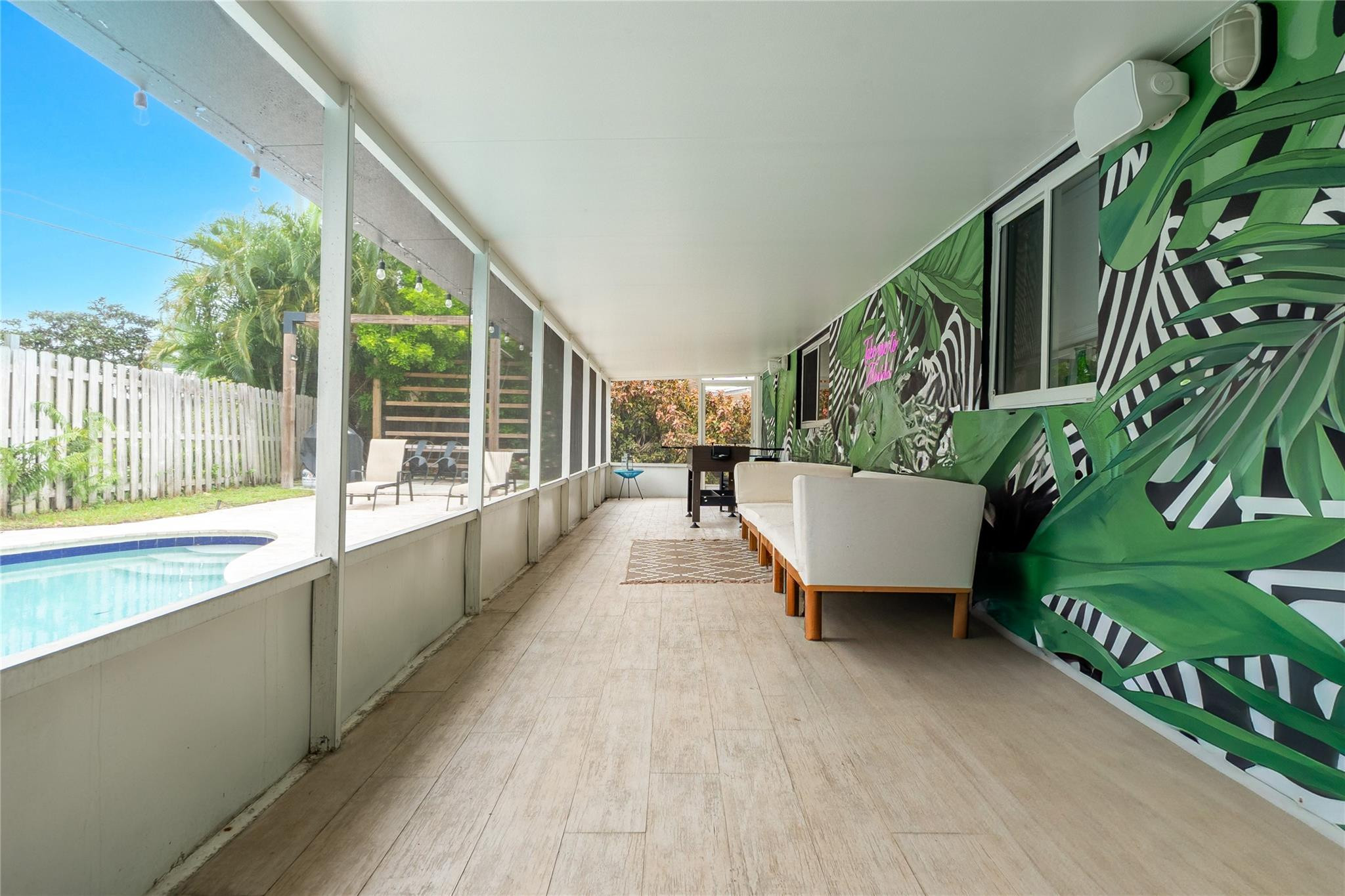 2621 NE 20th Pompano Beach, FL 33064