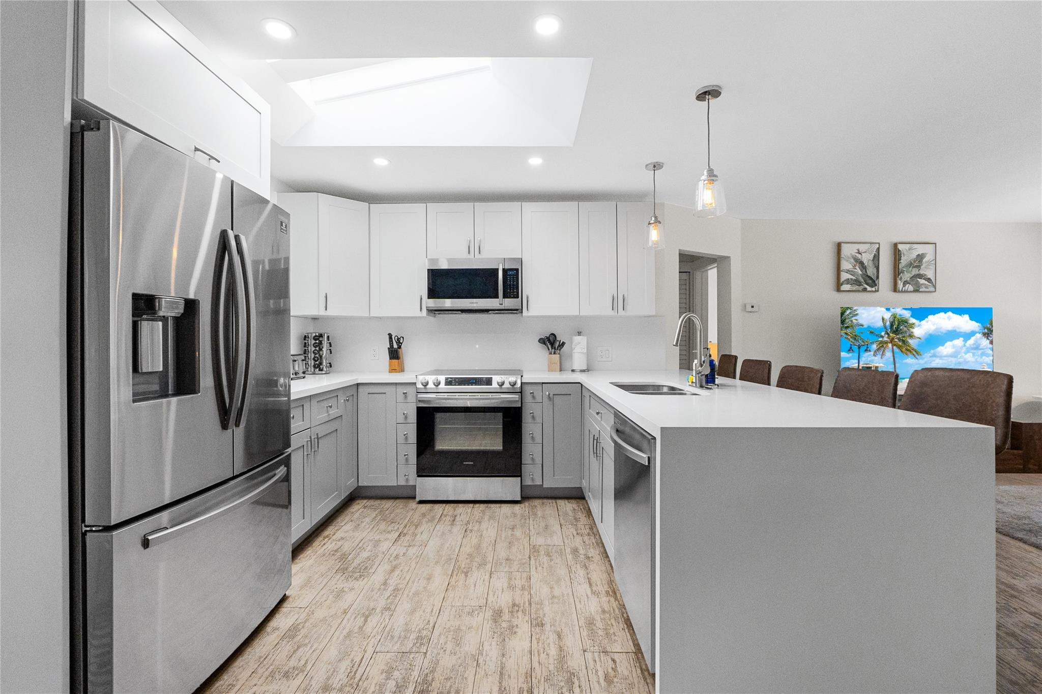 2621 NE 20th Pompano Beach, FL 33064