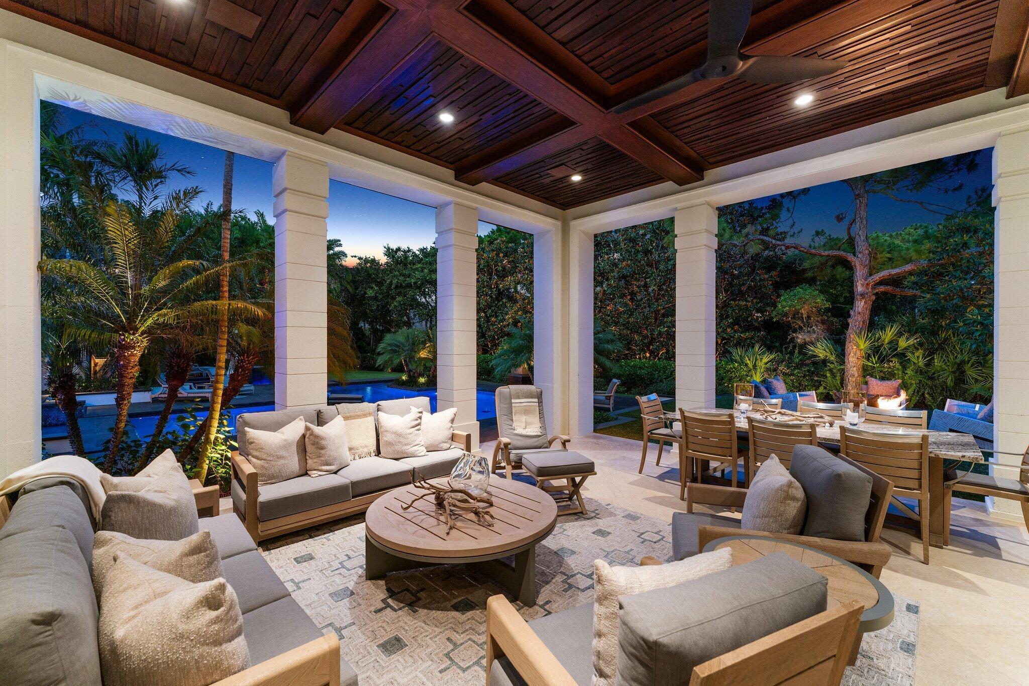 232 Bears Clb Dr Jupiter, FL 33477