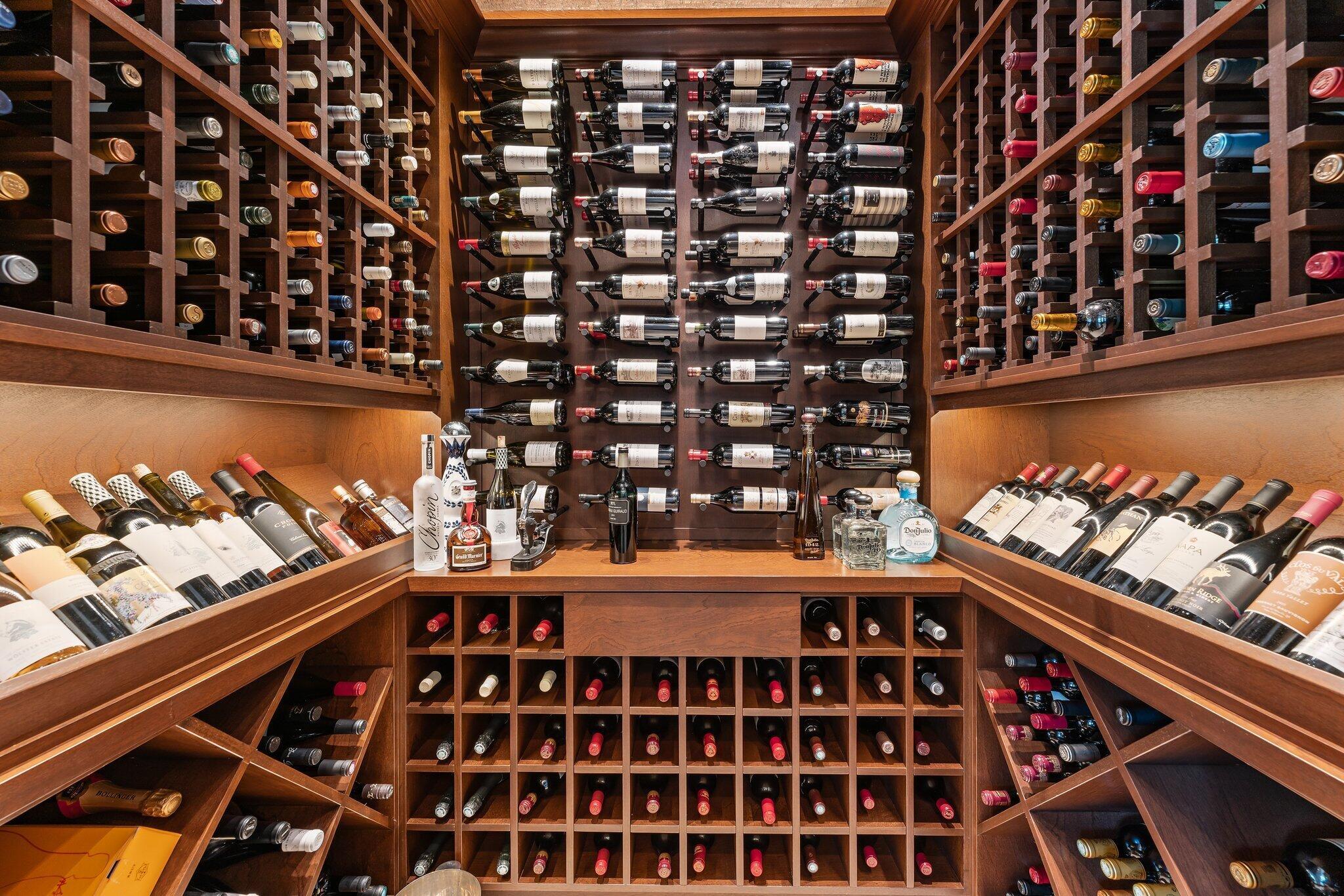 232 Bears Clb Dr Jupiter, FL 33477