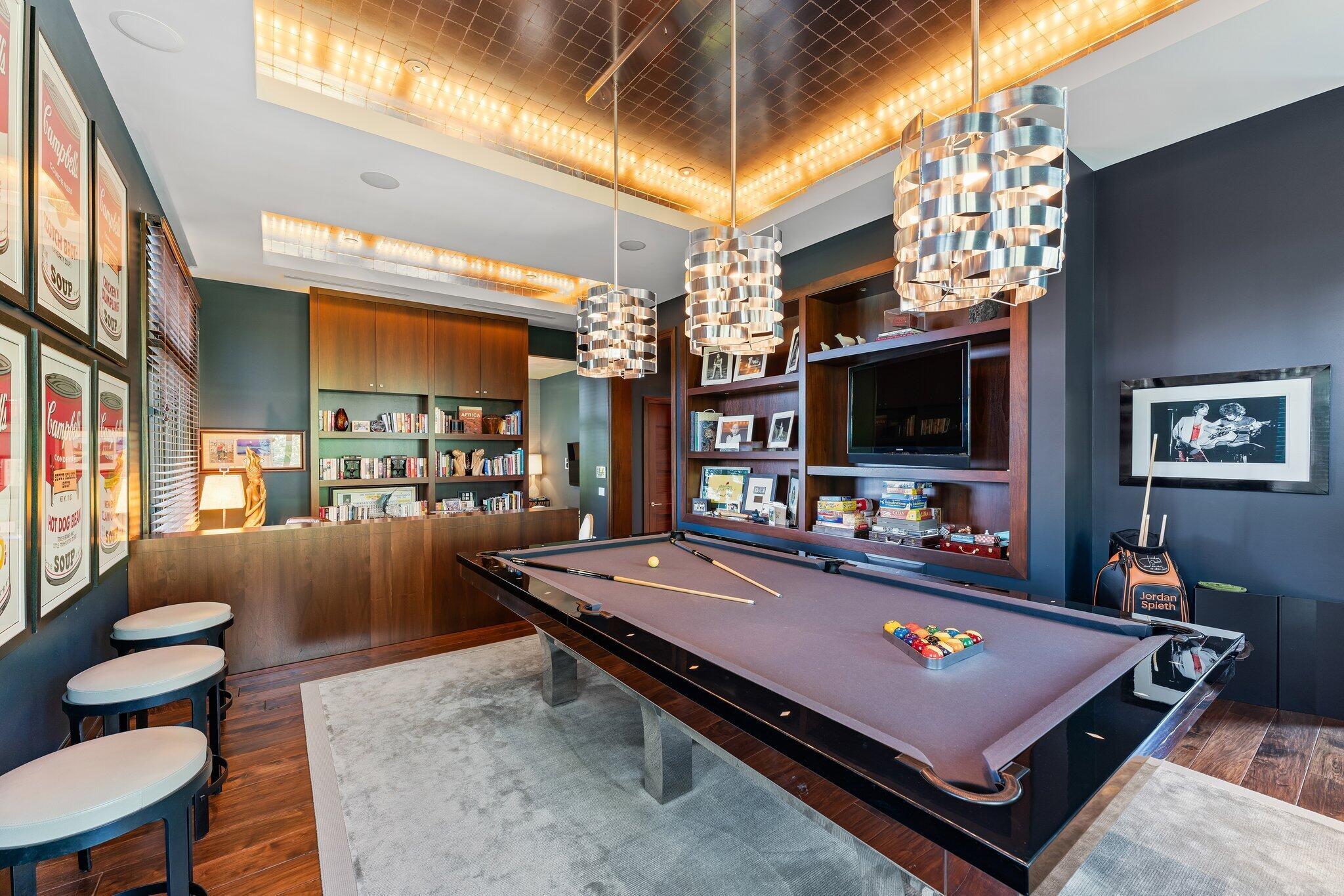 232 Bears Clb Dr Jupiter, FL 33477