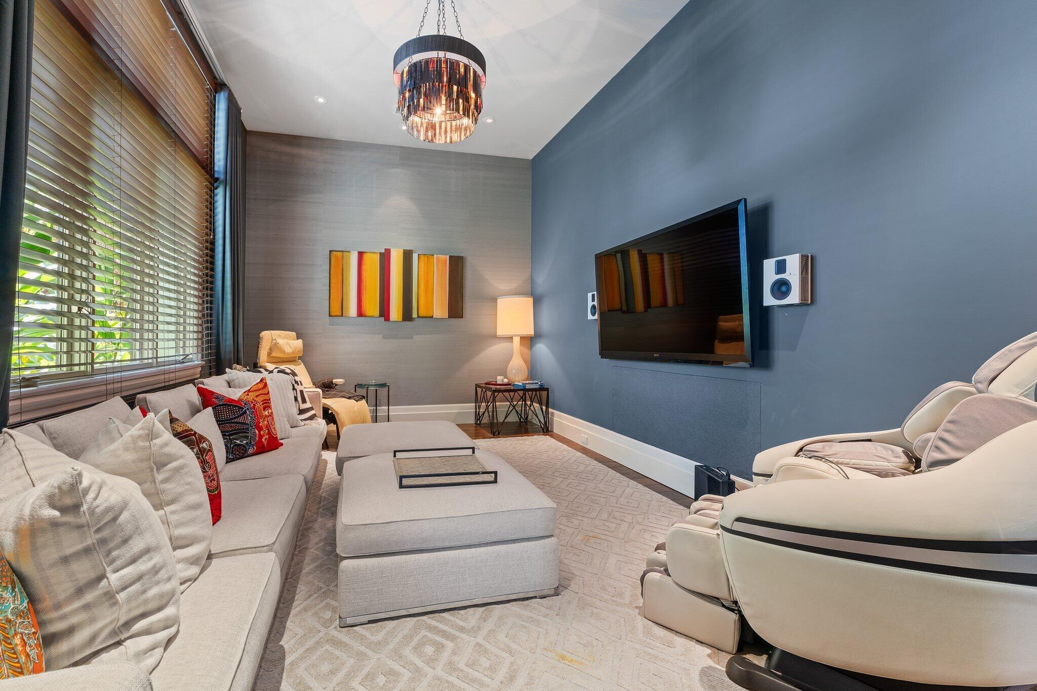 232 Bears Clb Dr Jupiter, FL 33477