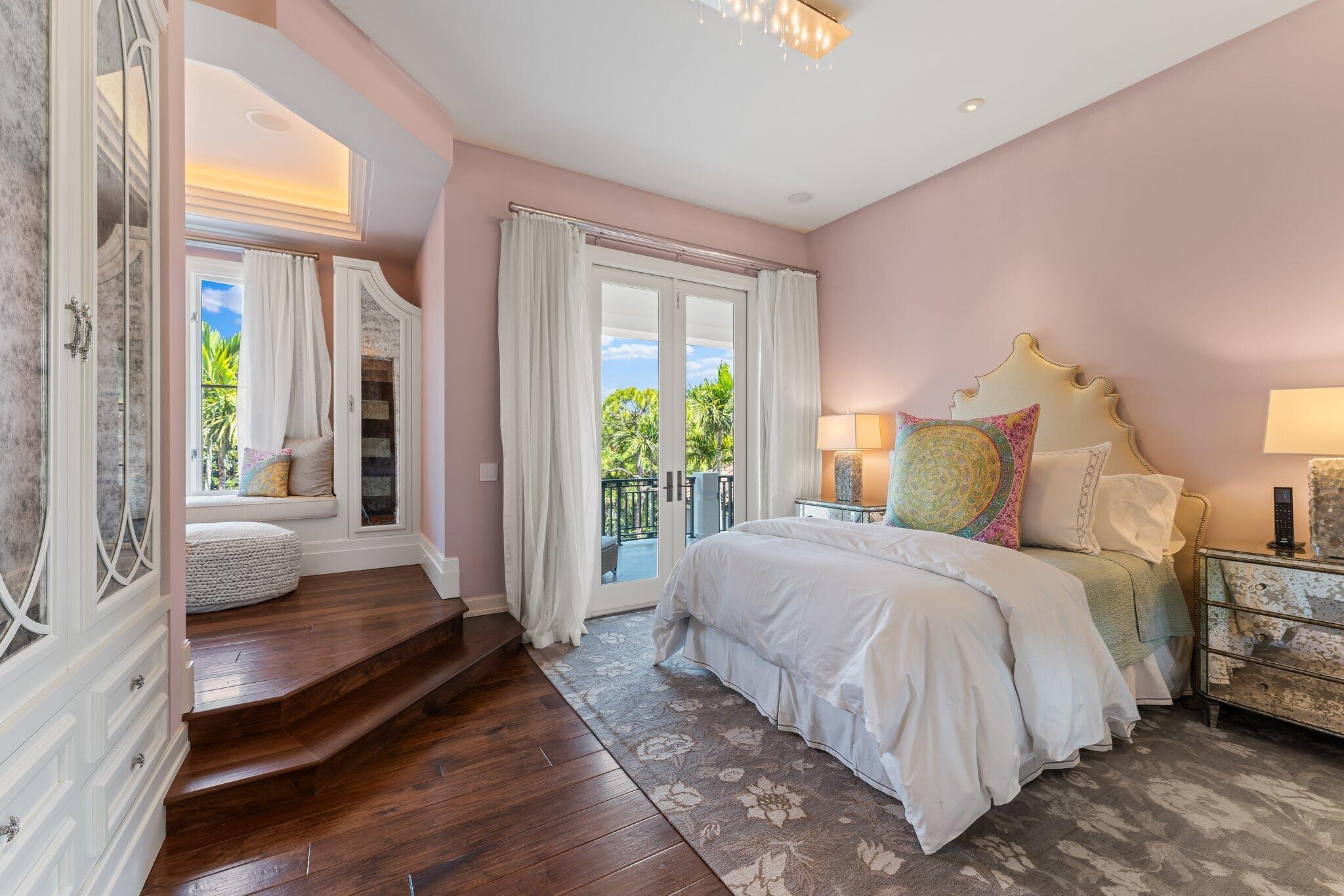 232 Bears Clb Dr Jupiter, FL 33477