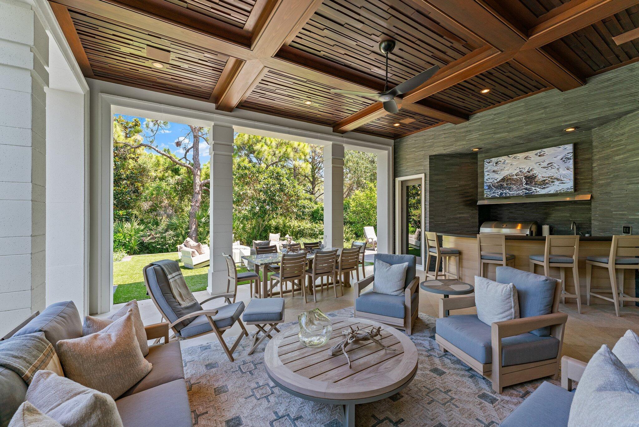 232 Bears Clb Dr Jupiter, FL 33477