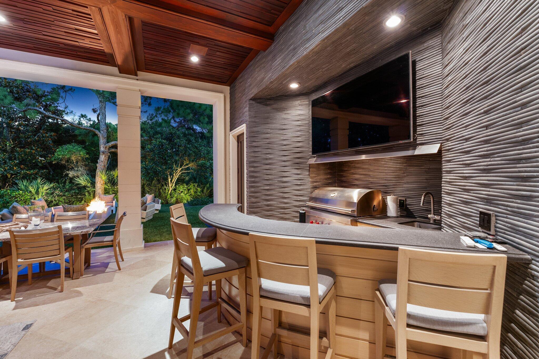 232 Bears Clb Dr Jupiter, FL 33477