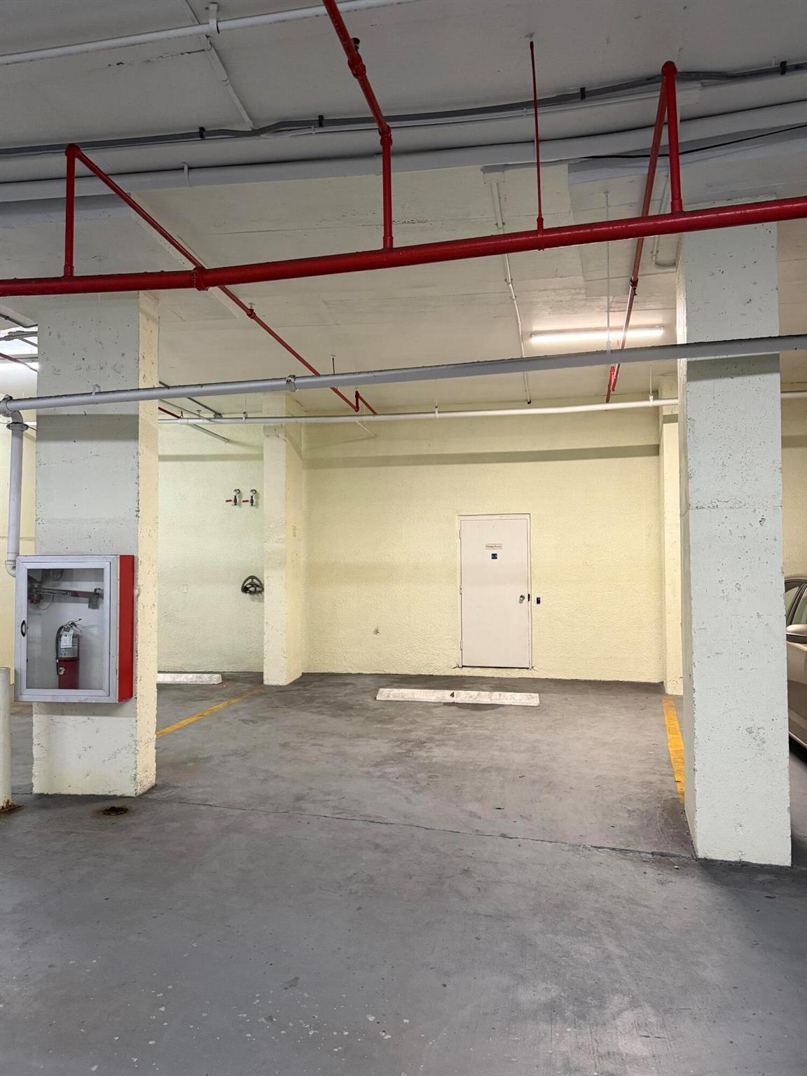 300 Ocean Trl Way #102 Jupiter, FL 33477