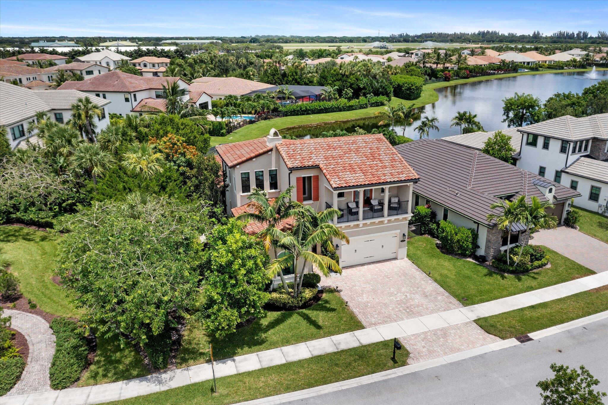 8628 Grand Prix Ln