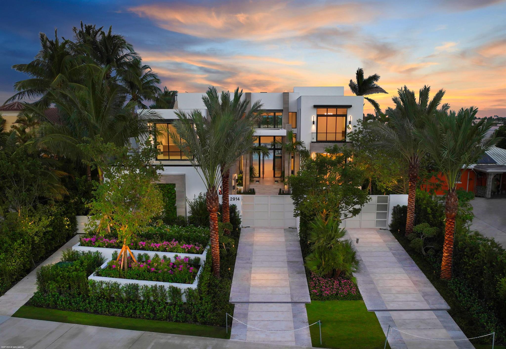2914 N Flagler Dr West Palm Beach, FL 33407 2914 N Flagler Dr West Palm Beach, FL 33407