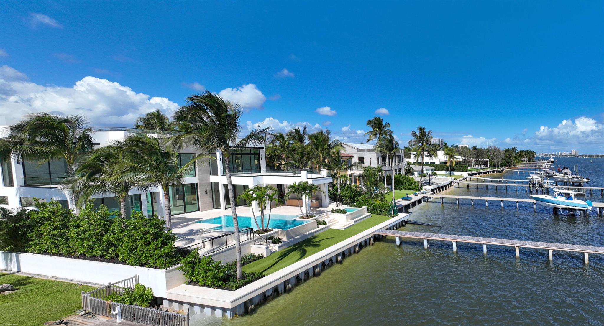 2914 N Flagler Dr West Palm Beach, FL 33407 2914 N Flagler Dr West Palm Beach, FL 33407