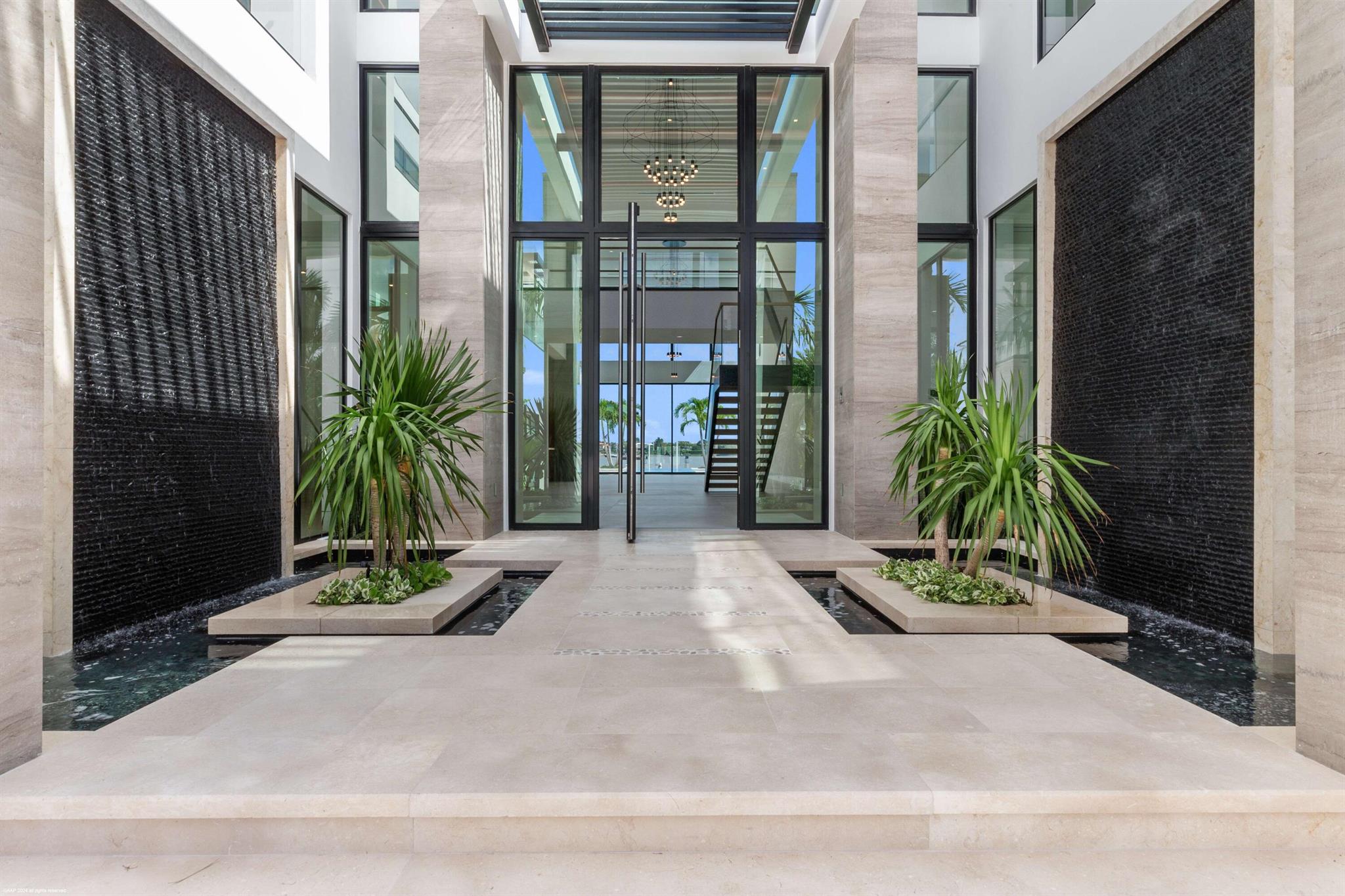 2914 N Flagler Dr West Palm Beach, FL 33407 2914 N Flagler Dr West Palm Beach, FL 33407