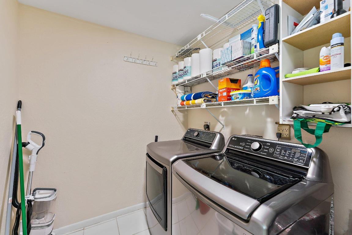 107 Mako Jupiter, FL 33477