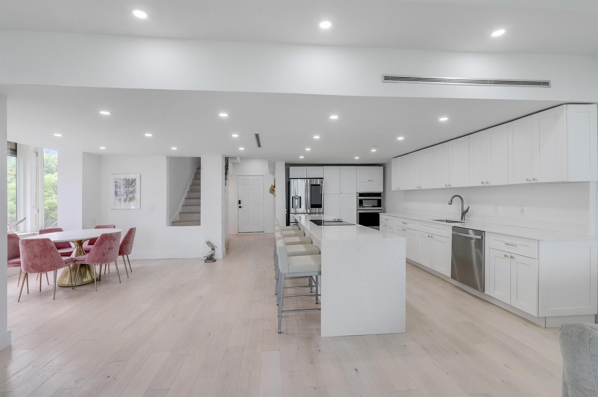 4651 NE Ocean Blvd #31 Jensen Beach, FL 34957