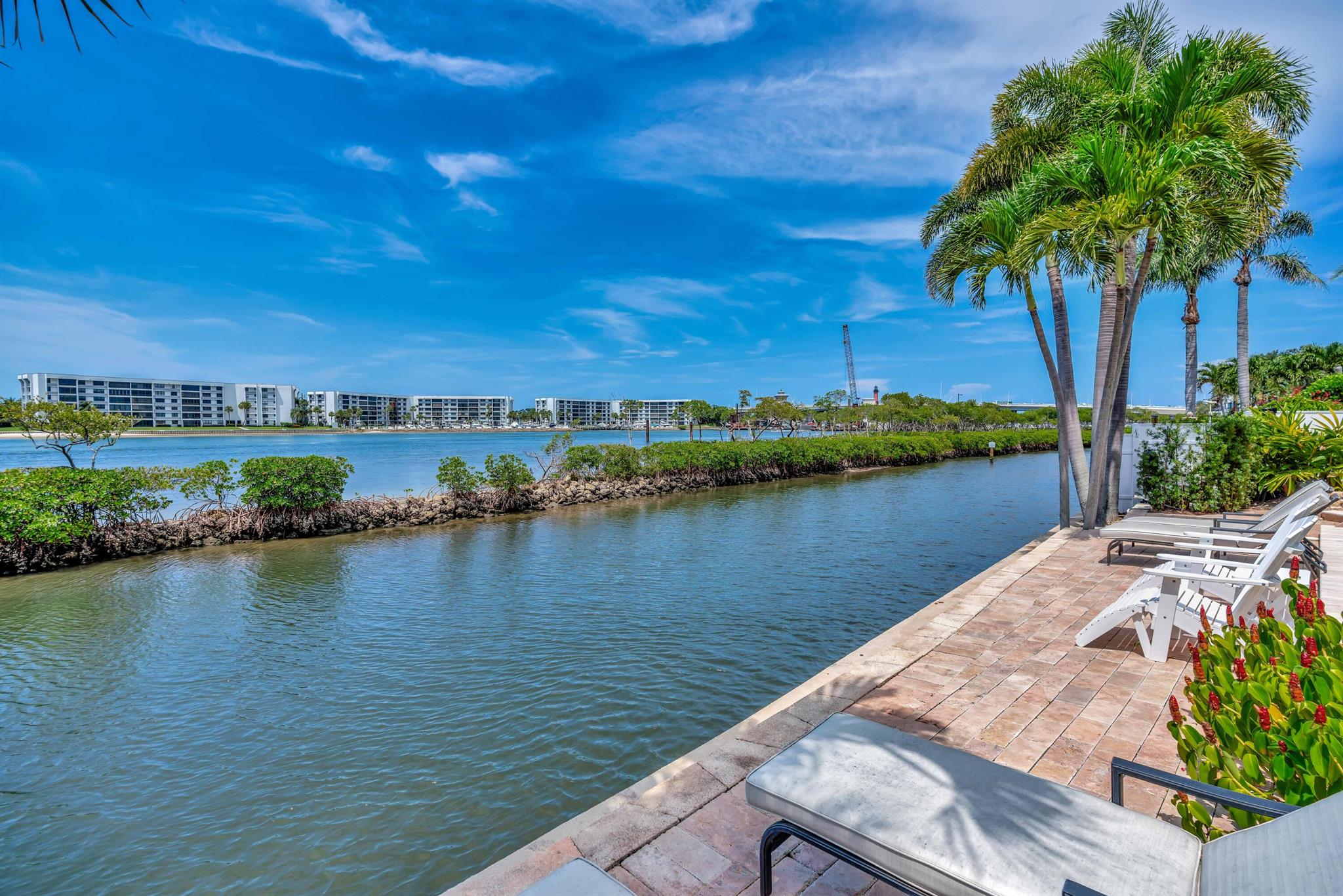 1000 N Us Hwy 1 #762 & 764 Jupiter, FL 33477