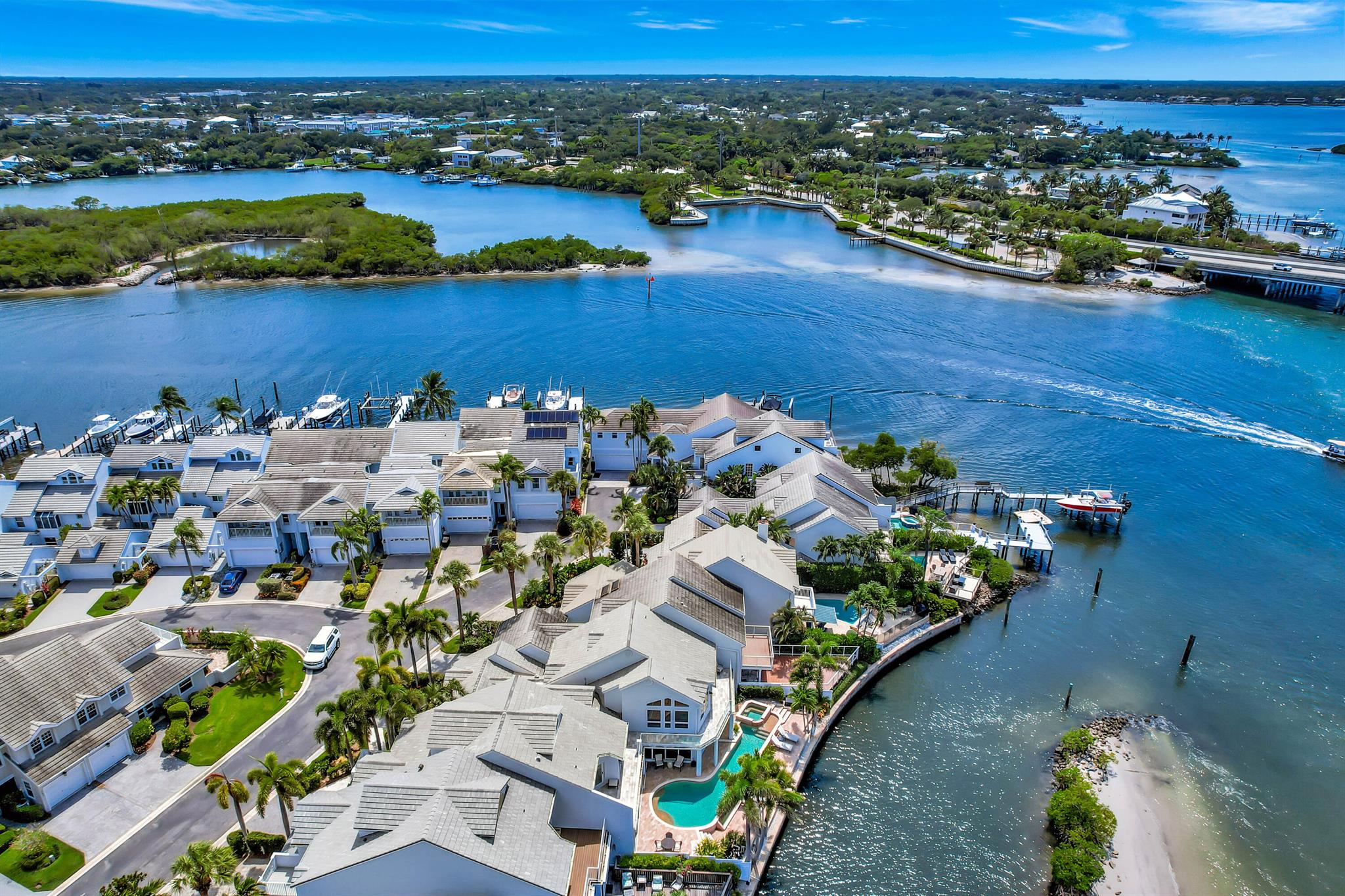 1000 N Us Hwy 1 #762 & 764 Jupiter, FL 33477