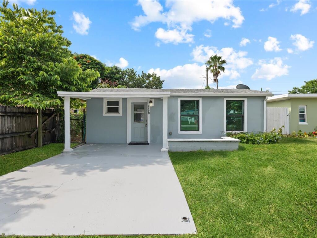 1170 Highview Rd