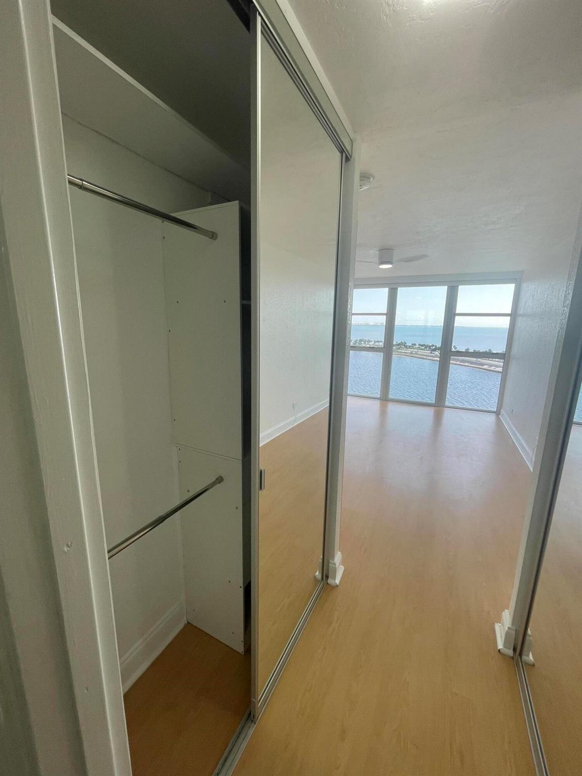 image BRICKELL TOWNHOUSE CONDO27