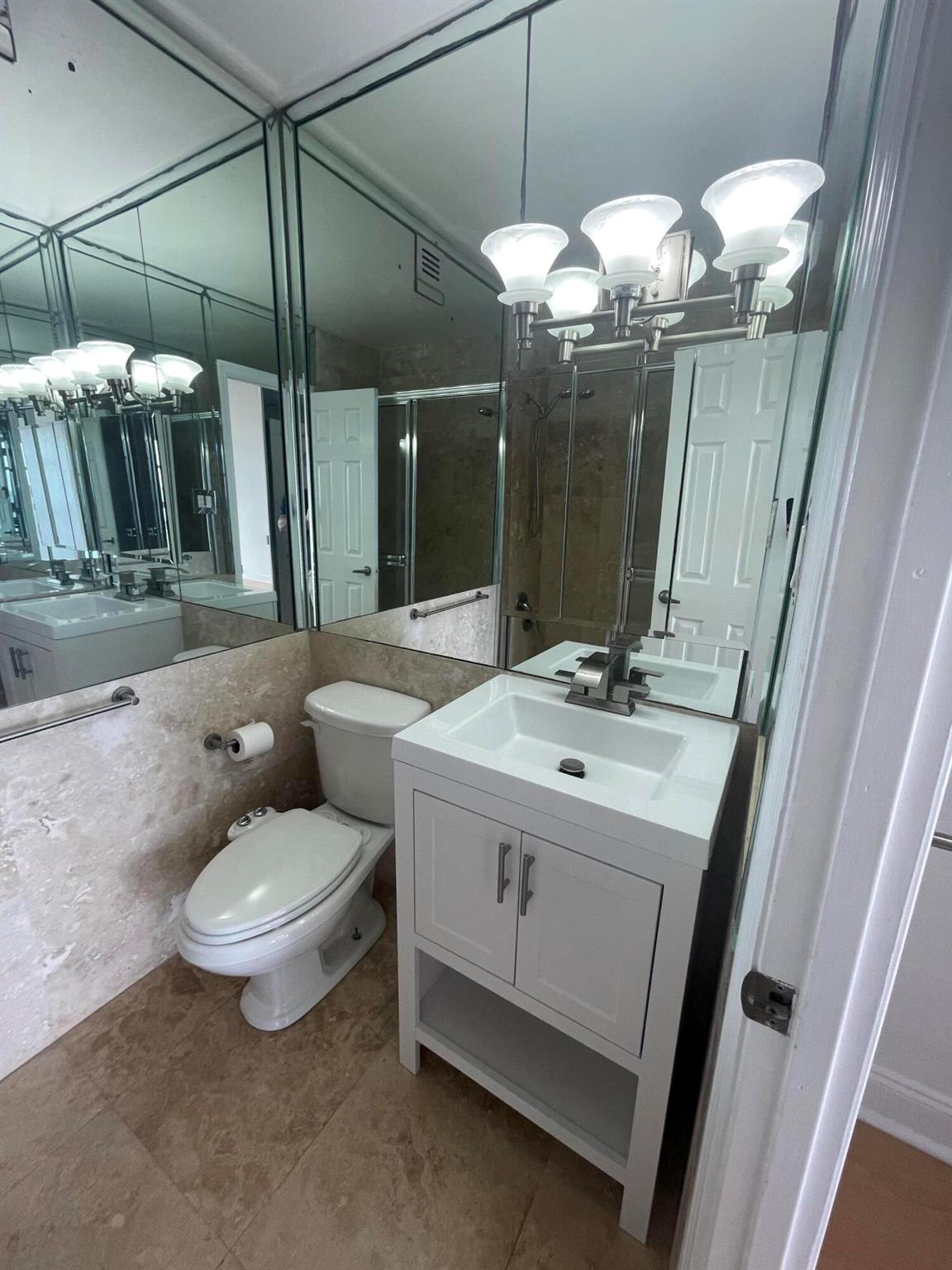 image BRICKELL TOWNHOUSE CONDO28