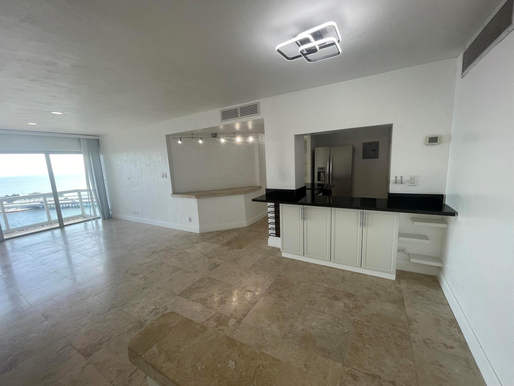 image BRICKELL TOWNHOUSE CONDO3