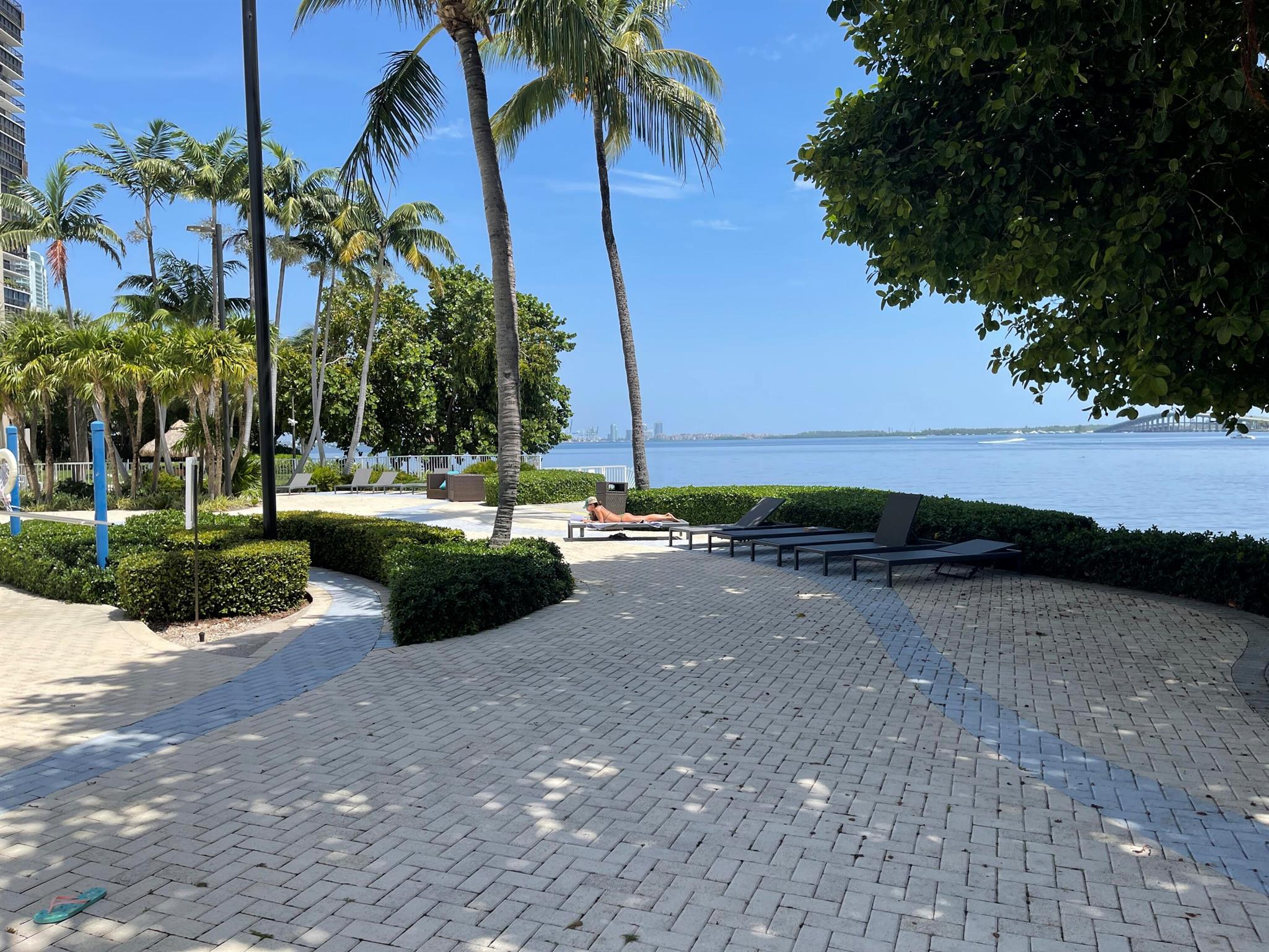 image BRICKELL TOWNHOUSE CONDO45