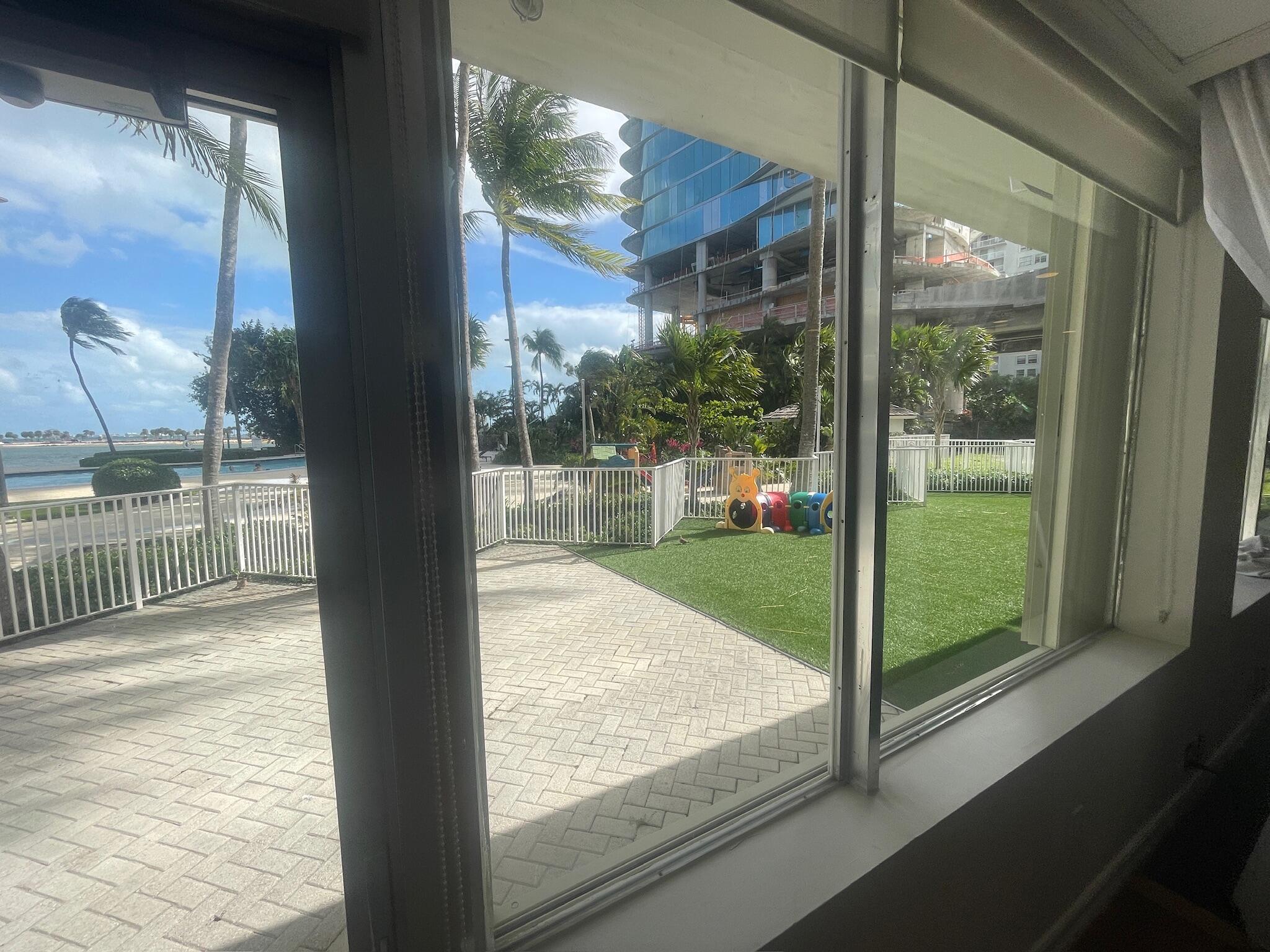 image BRICKELL TOWNHOUSE CONDO61