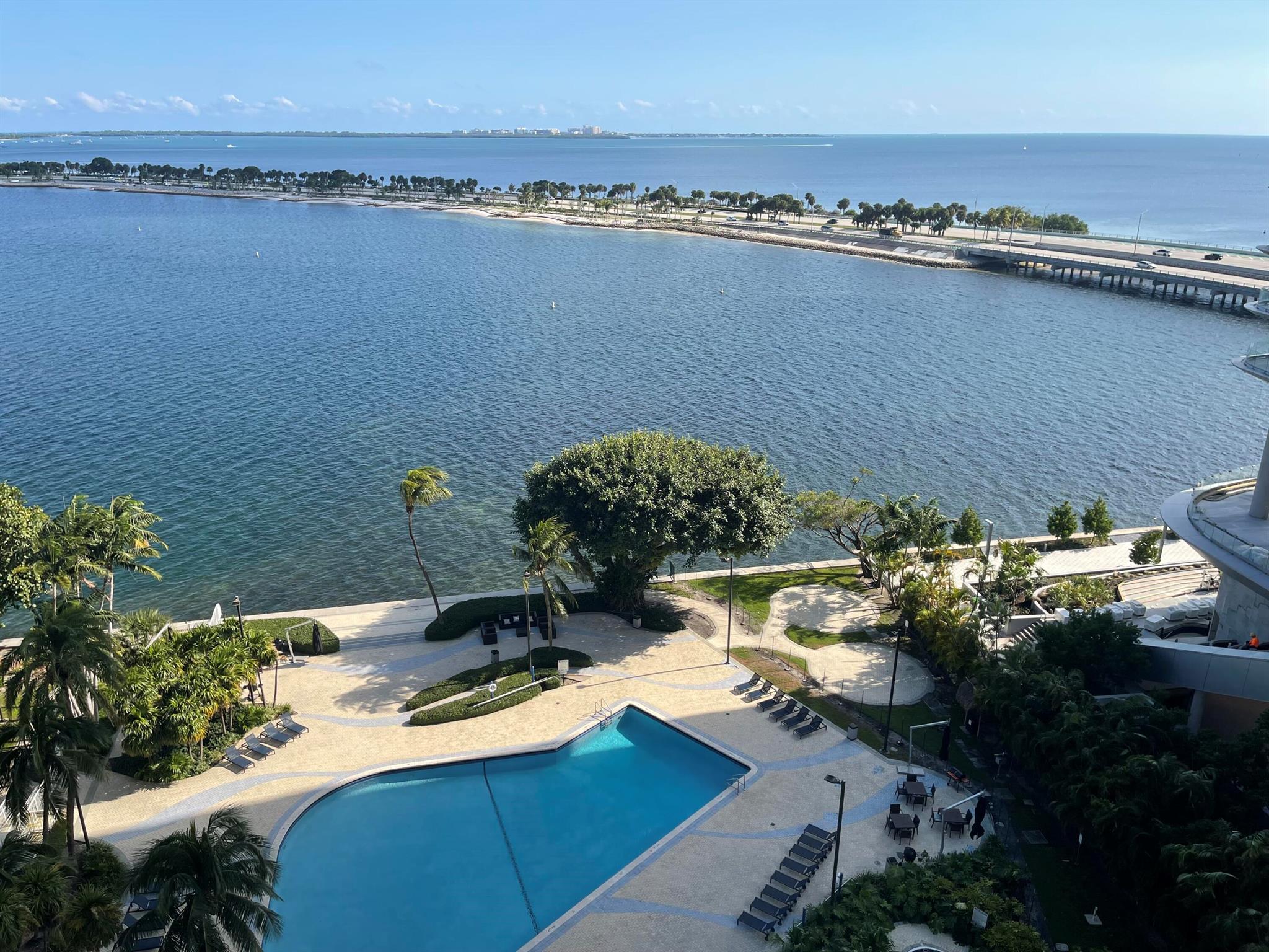 image BRICKELL TOWNHOUSE CONDO7