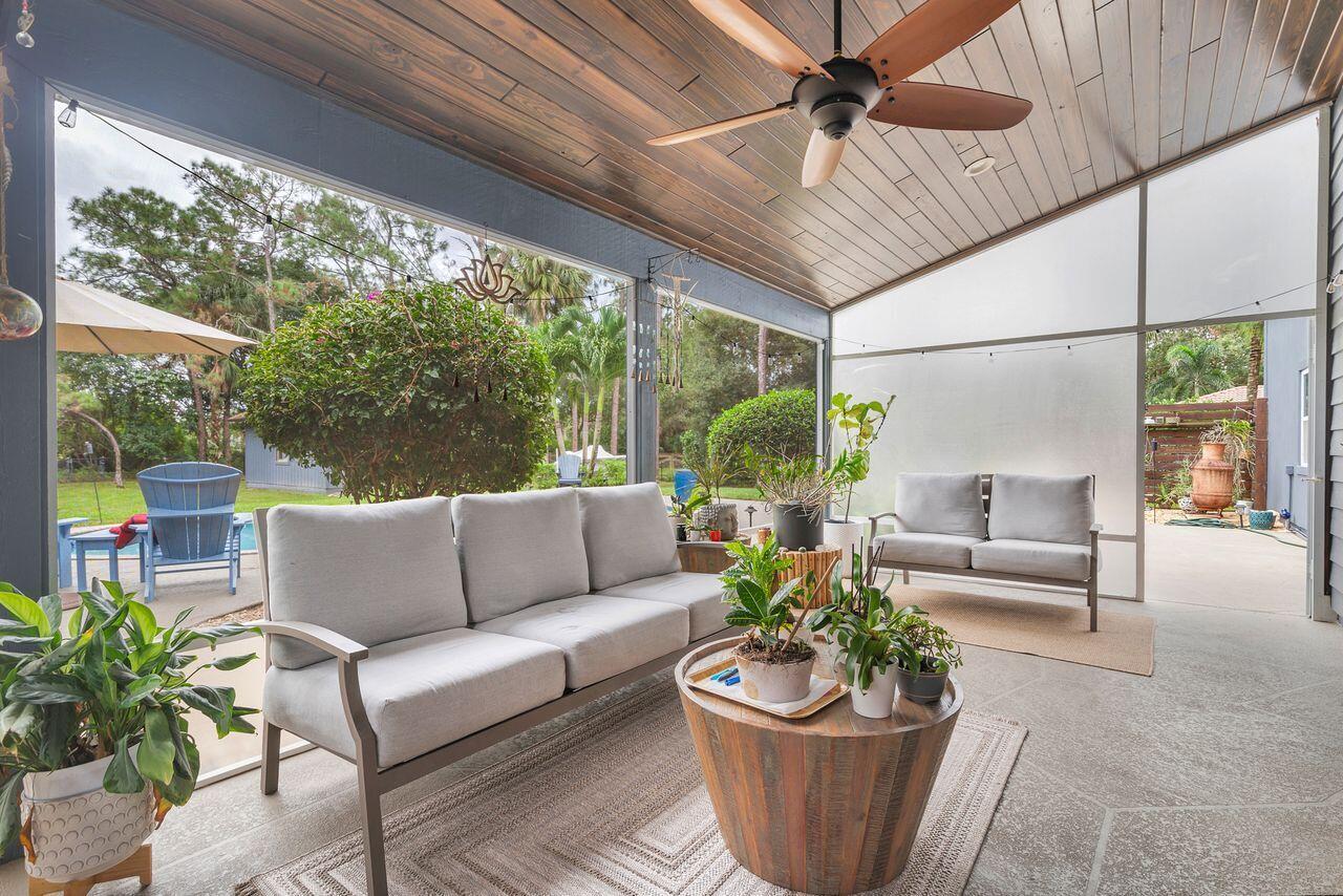 10070 Trailwood Cir Jupiter, FL 33478