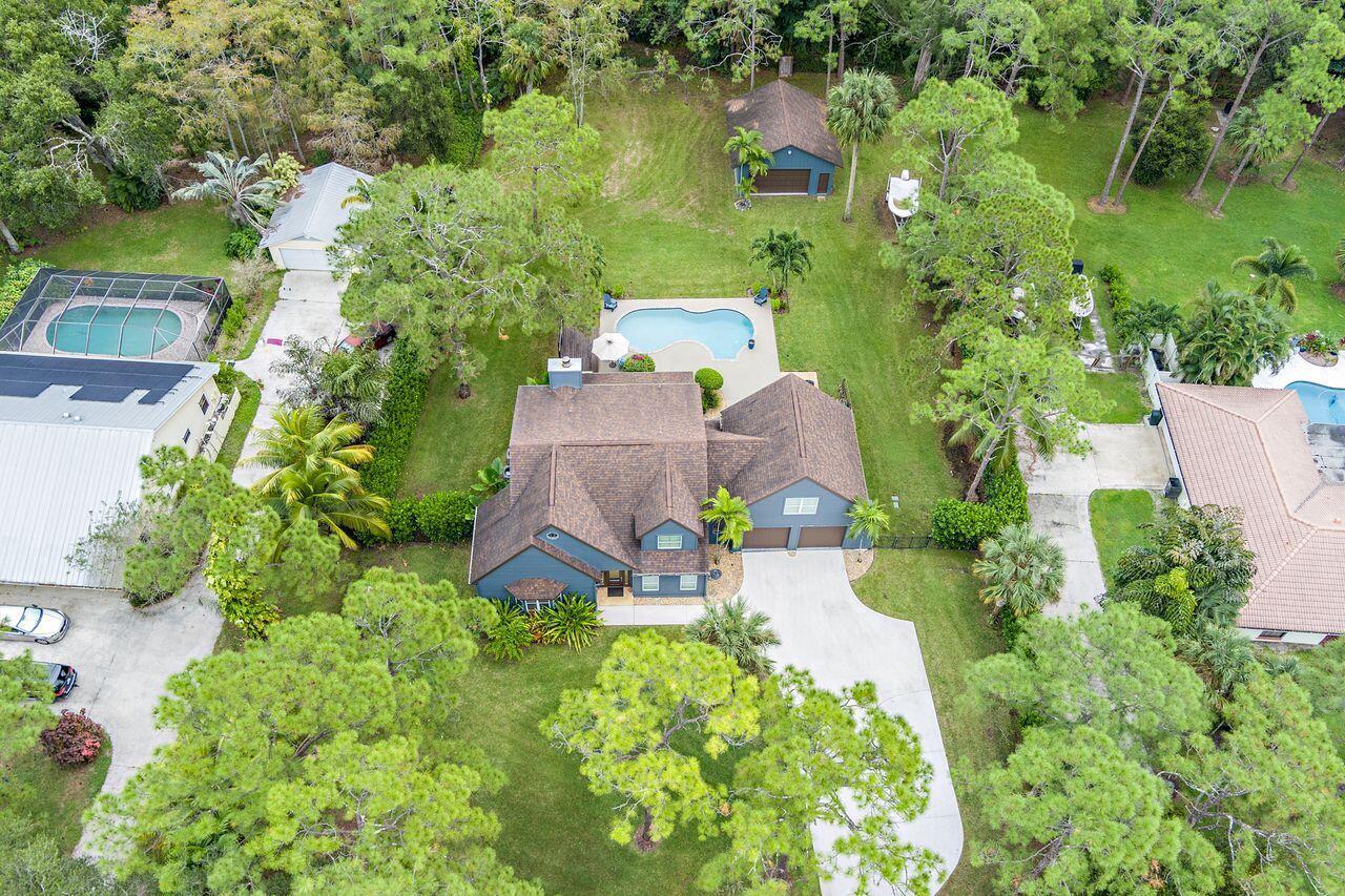 10070 Trailwood Cir Jupiter, FL 33478