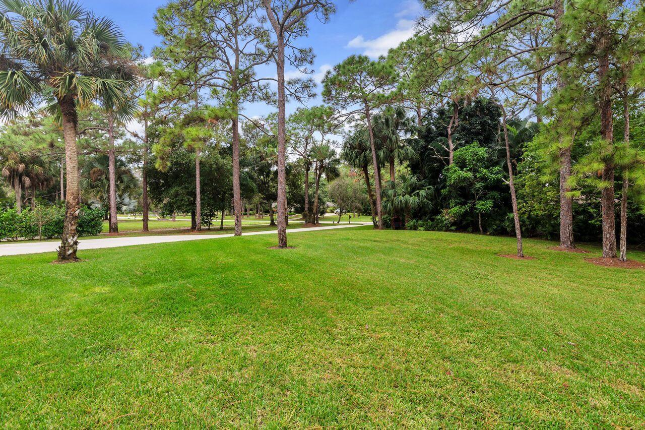 10070 Trailwood Cir Jupiter, FL 33478