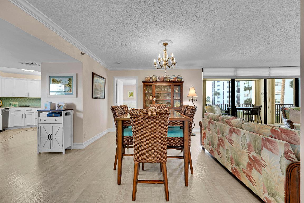 19800 Sandpointe Bay #204 Tequesta, FL 33469