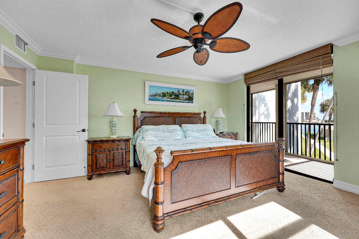 19800 Sandpointe Bay #204 Tequesta, FL 33469