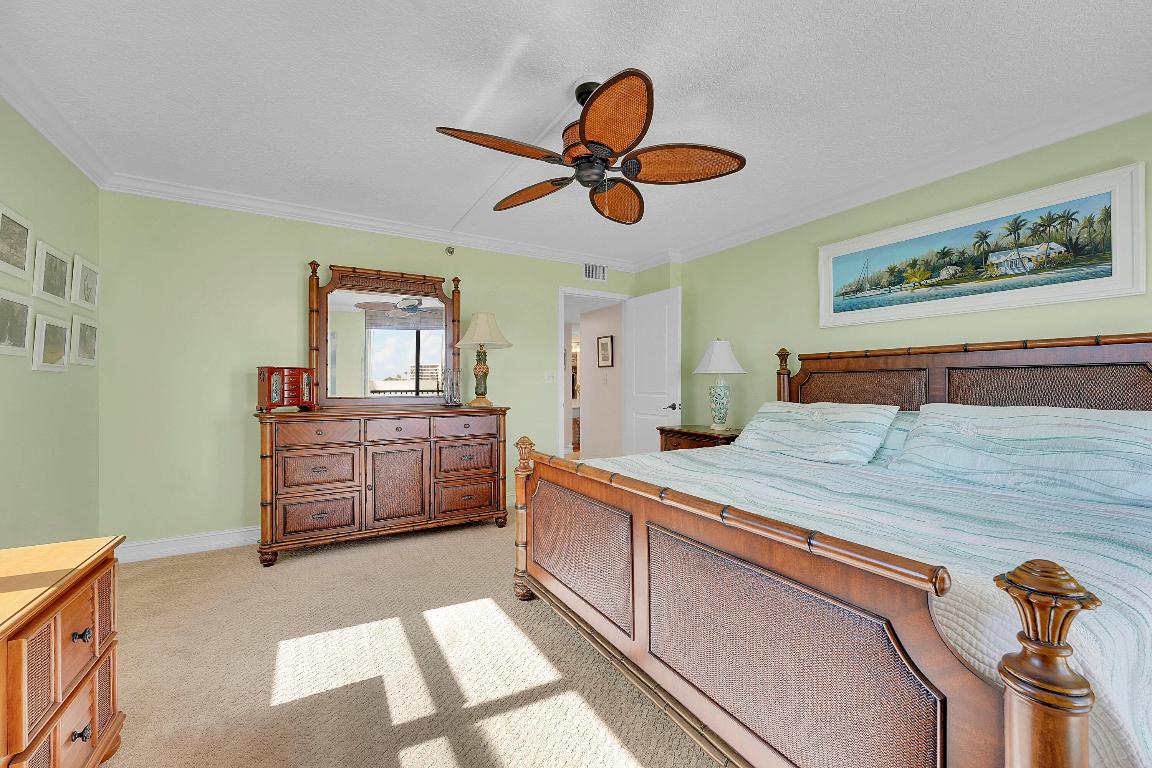 19800 Sandpointe Bay #204 Tequesta, FL 33469