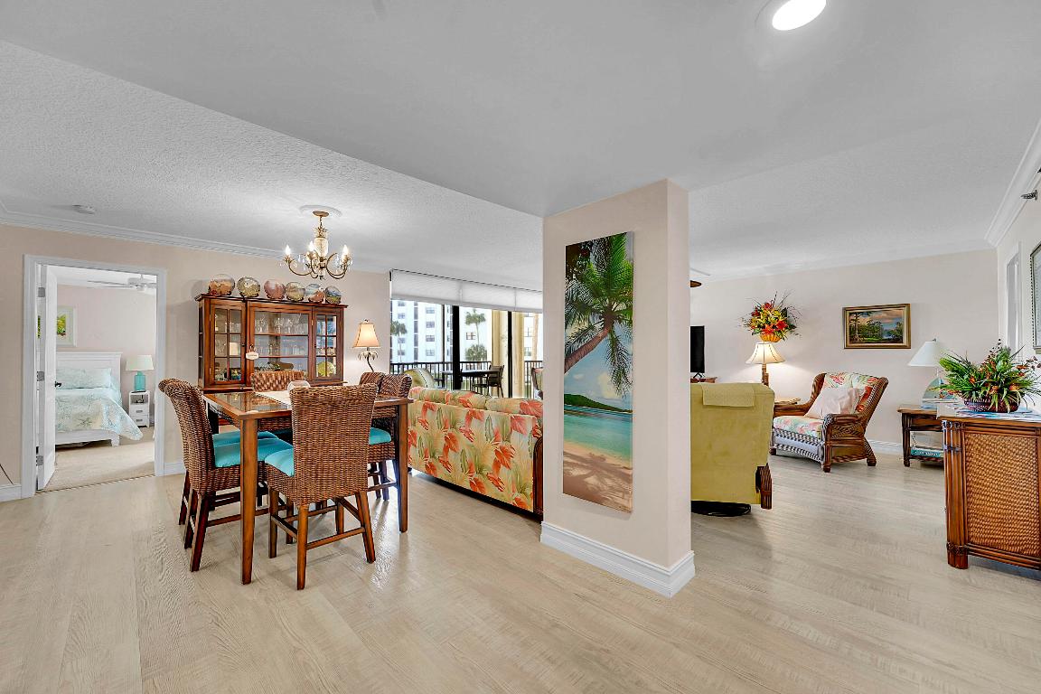 19800 Sandpointe Bay #204 Tequesta, FL 33469