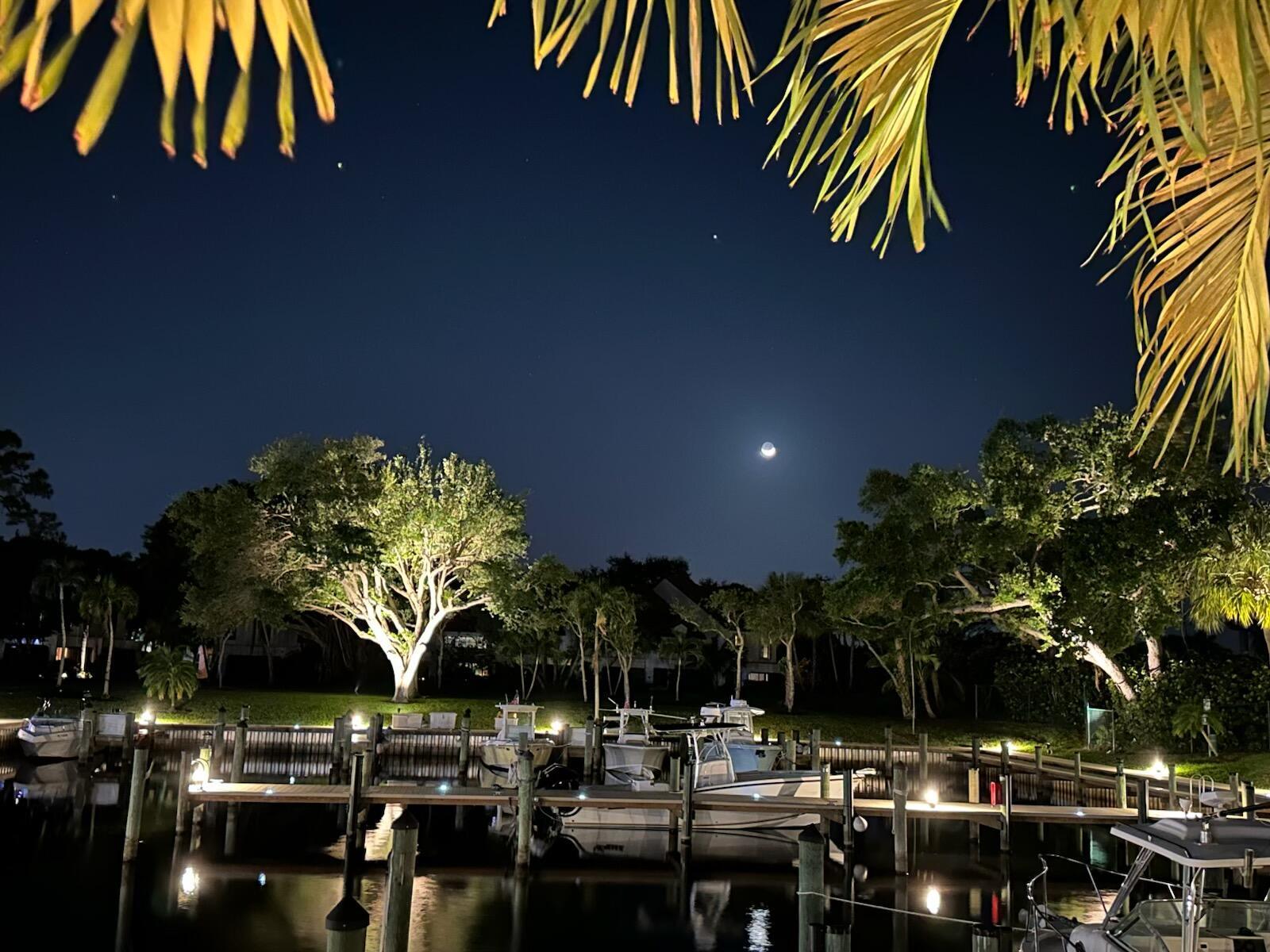 2359 Treasure Isle Dr #33 West Palm Beach, FL 33410