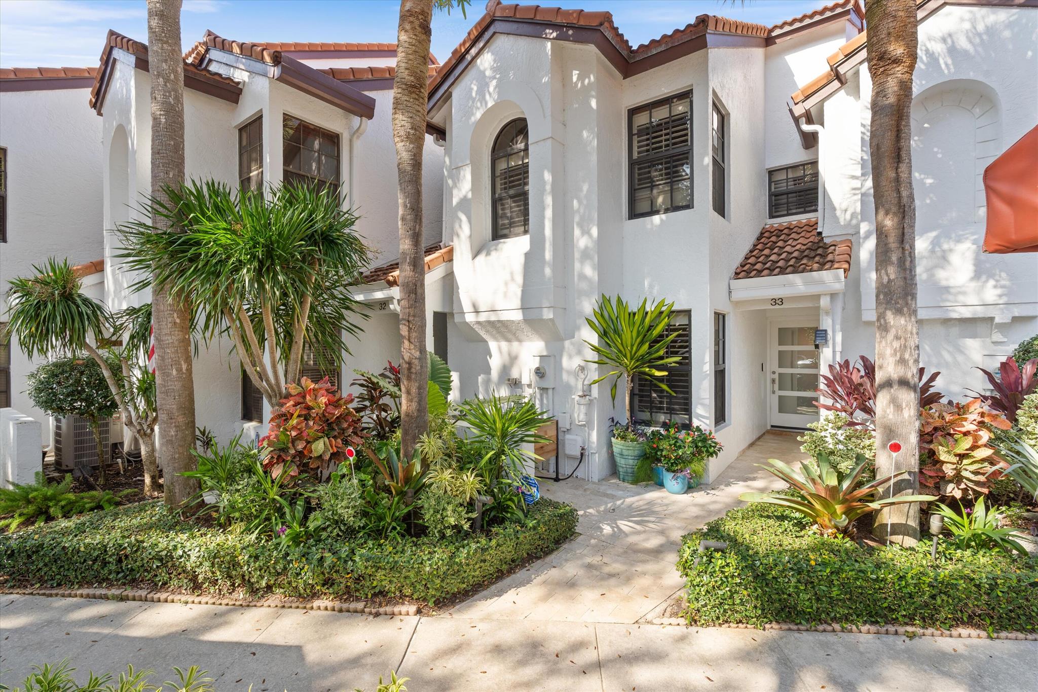 2359 Treasure Isle Dr #33 West Palm Beach, FL 33410