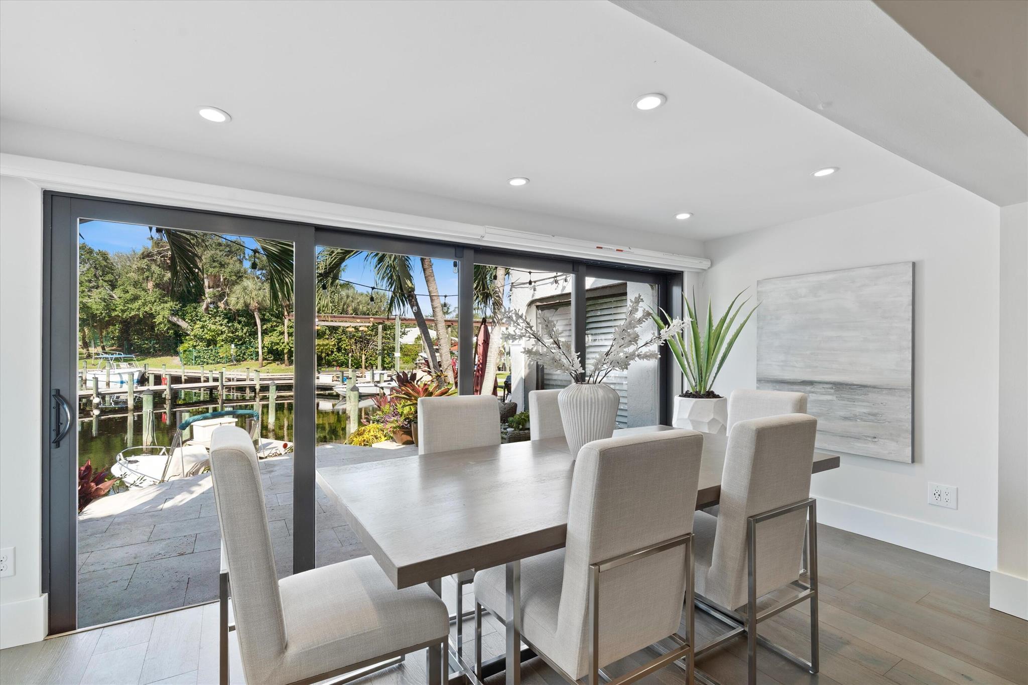 2359 Treasure Isle Dr #33 West Palm Beach, FL 33410