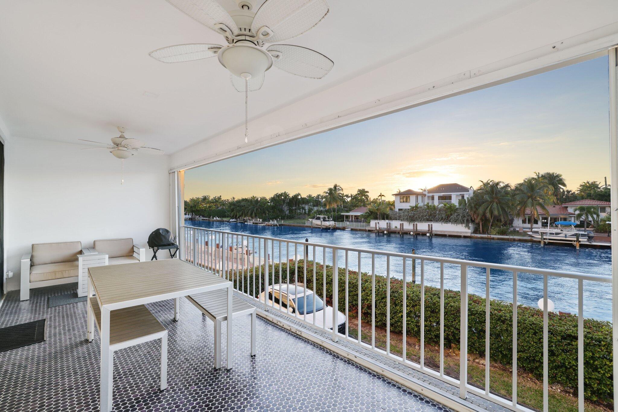 10180 W Bay Hbr Dr #2c Bay Harbor Islands, FL 33154