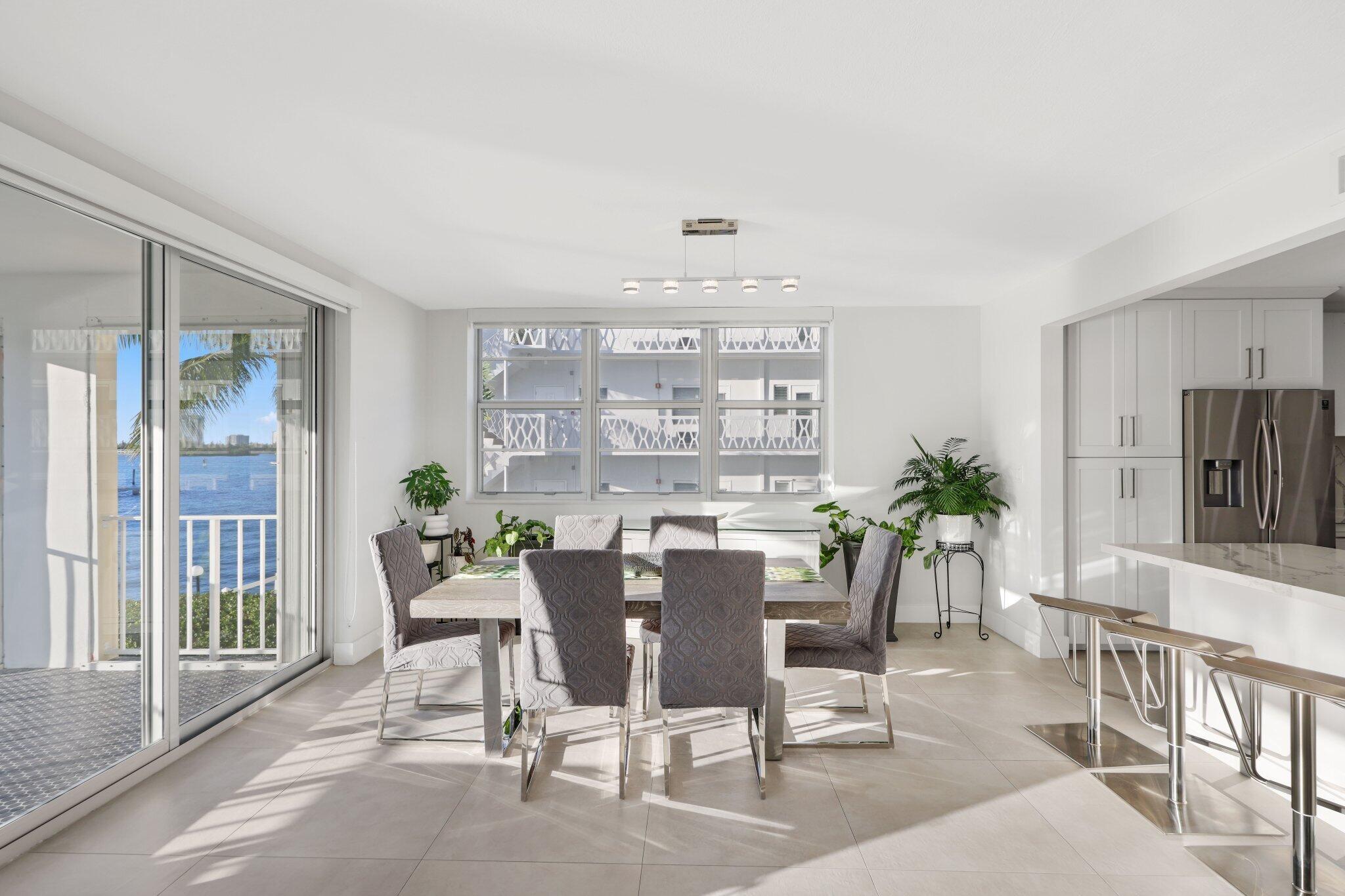 10180 W Bay Hbr Dr #2c Bay Harbor Islands, FL 33154