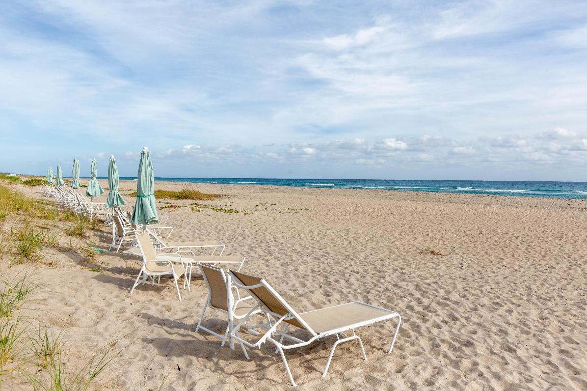 2565 S Ocean Blvd #1100 Palm Beach, FL 33480