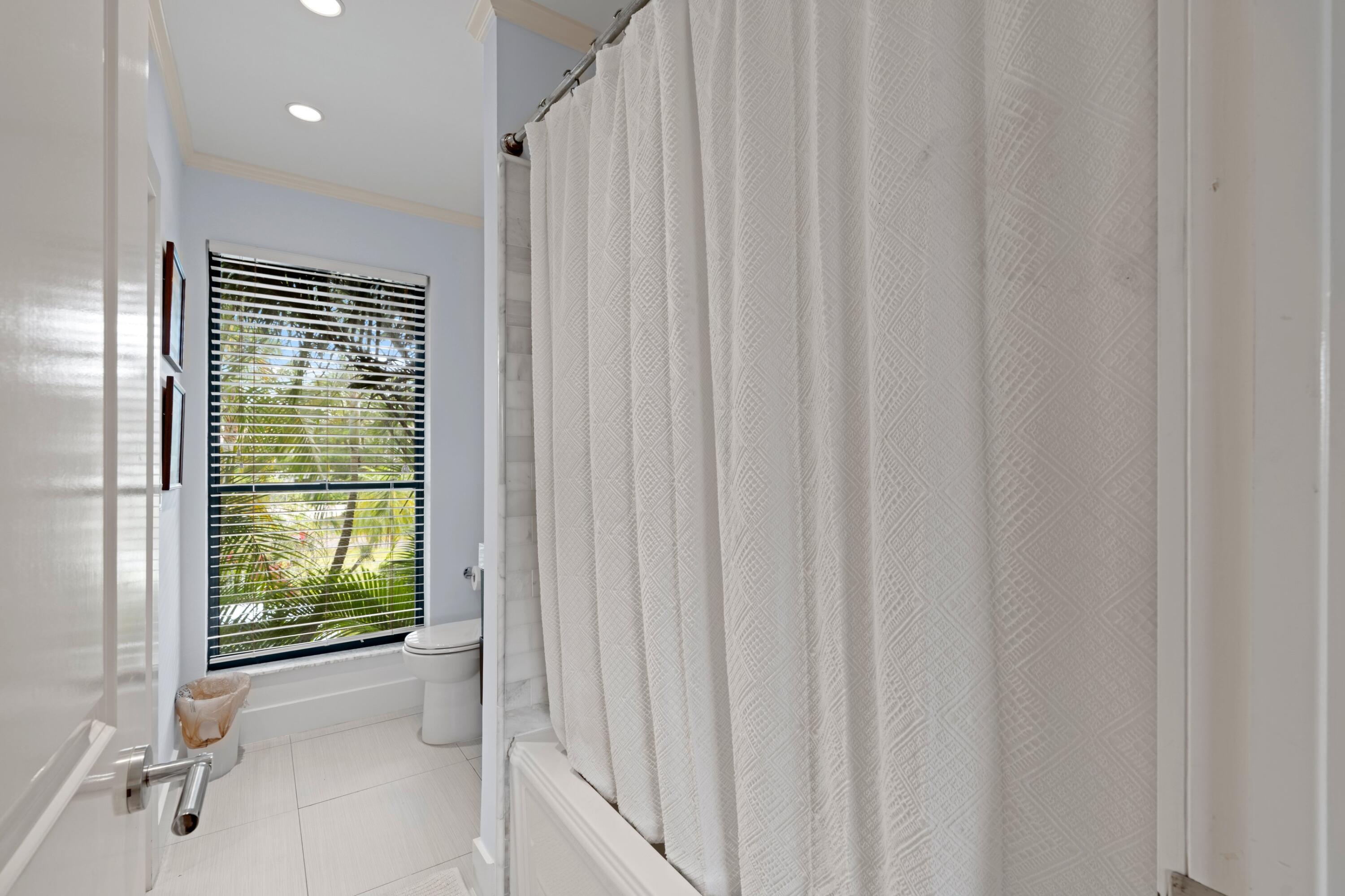 11830 Pebblewood Dr #202 Wellington, FL 33414