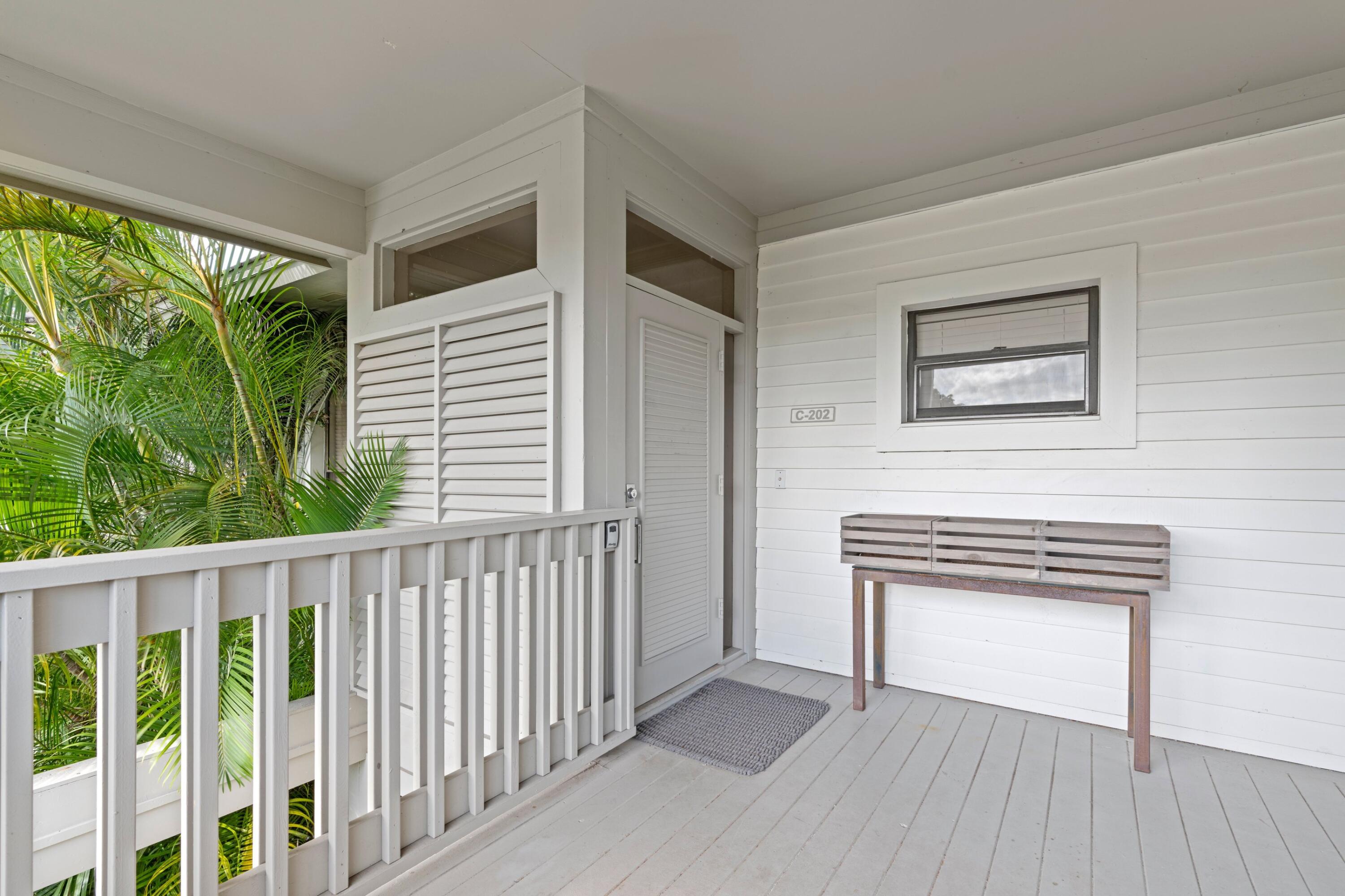 11830 Pebblewood Dr #202 Wellington, FL 33414