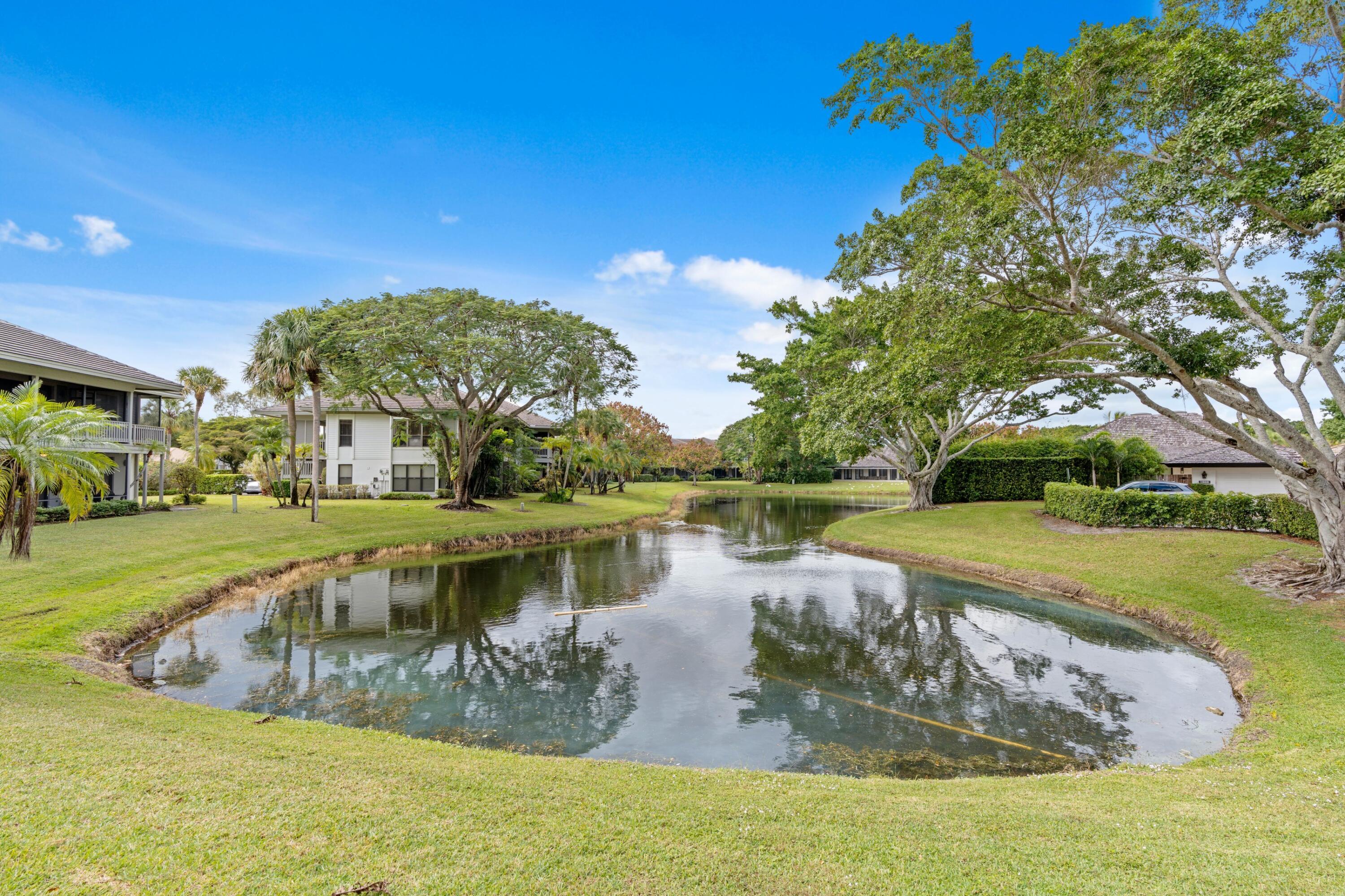 11830 Pebblewood Dr #202 Wellington, FL 33414