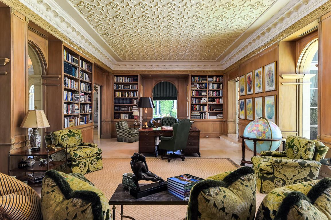 790 S County Palm Beach, FL 33480