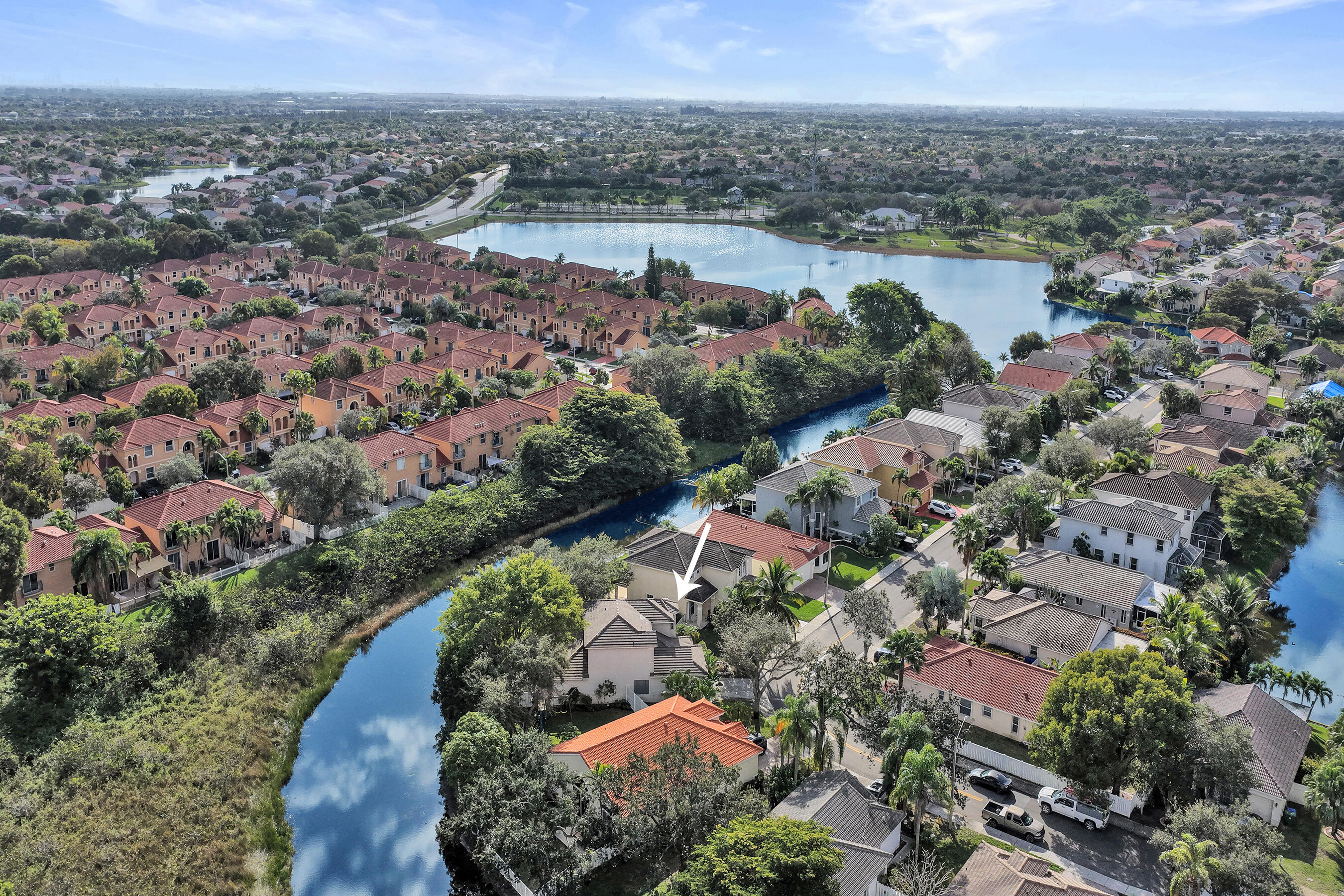 2389 NW 162nd Pembroke Pines, FL 33028