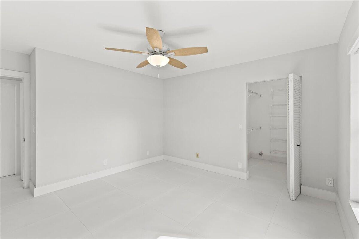 20221 NW 8th Pembroke Pines, FL 33029