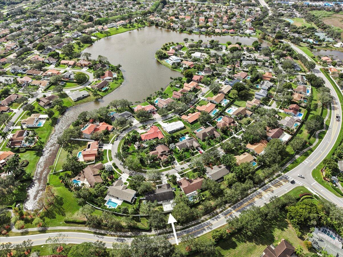 20221 NW 8th Pembroke Pines, FL 33029