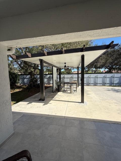 20221 NW 8th Pembroke Pines, FL 33029