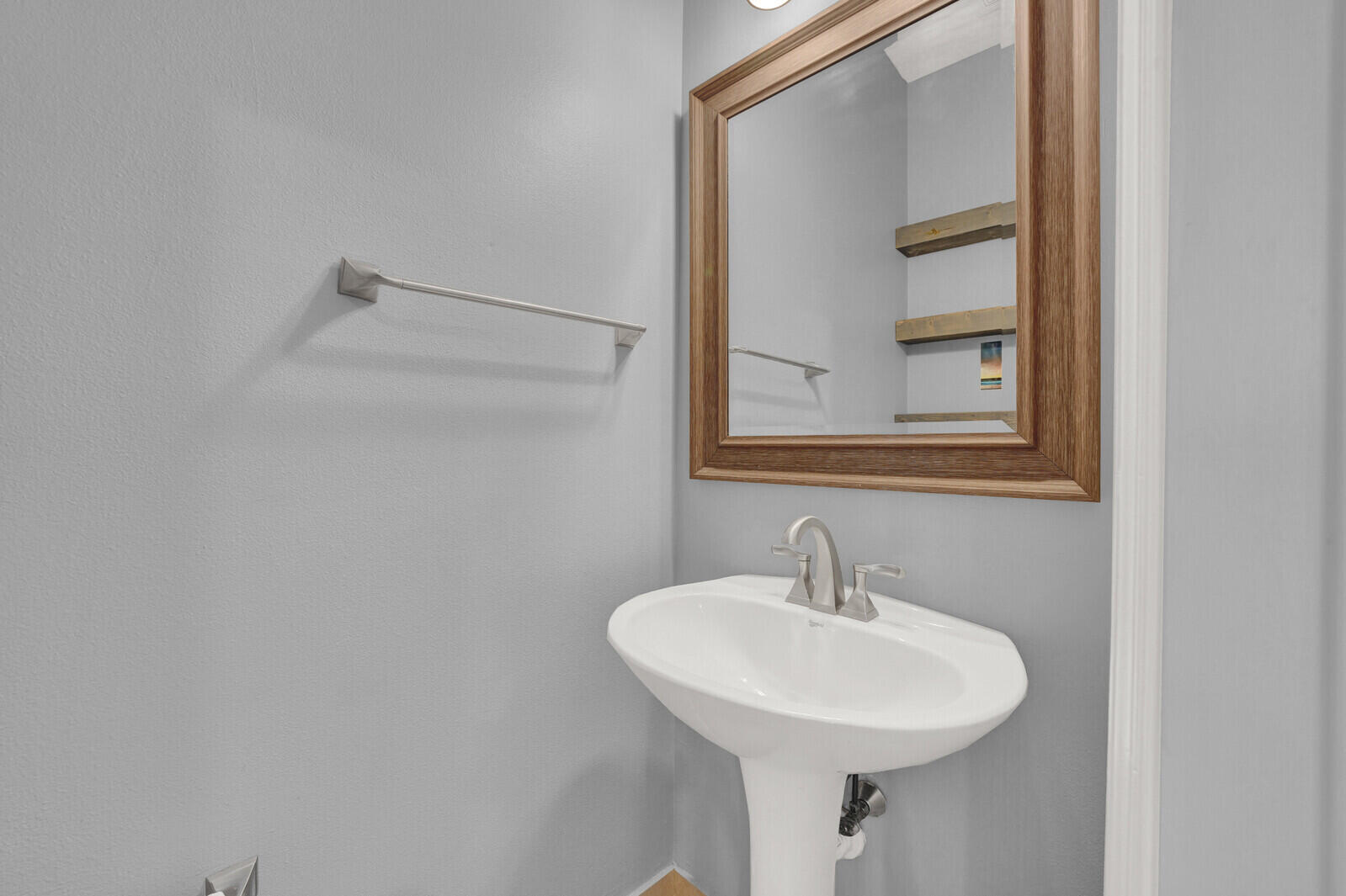 285 E Bay Cedar Jupiter, FL 33458