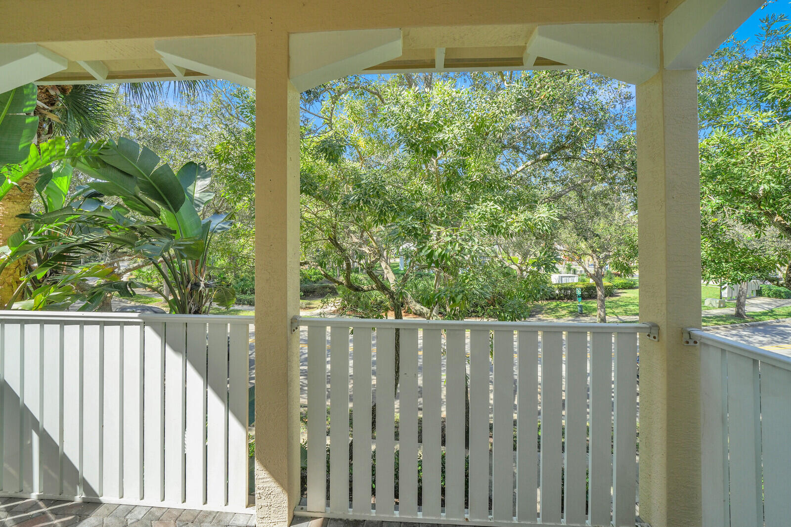 285 E Bay Cedar Jupiter, FL 33458